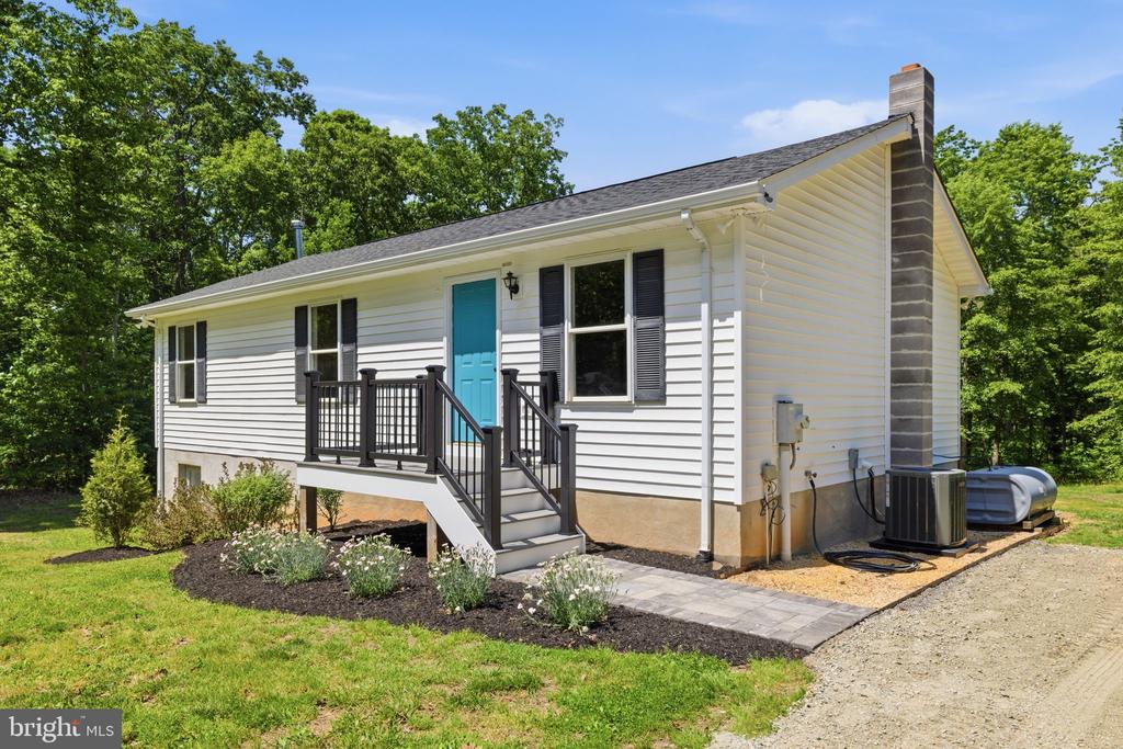 40 JOHN TUCKER RD, MADISON, Virginia 22727, 3 Bedrooms Bedrooms, ,1 BathroomBathrooms,Residential,40 JOHN TUCKER RD,VAMA2002782 MLS # VAMA2002782 40 JOHN TUCKER RD, MADISON, Virginia 22727, 3 Bedrooms Bedrooms, ,1 BathroomBathrooms,Residential,40 JOHN TUCKER RD,VAMA2002782 MLS # VAMA2002782