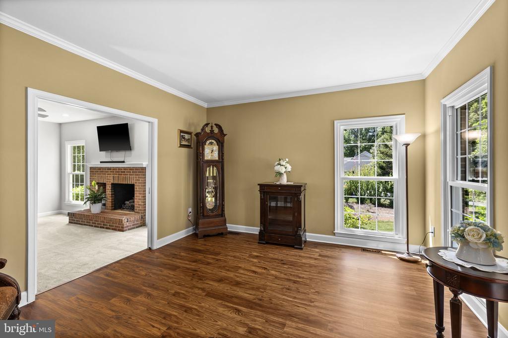 10742 BRIDLEREIN CT, SPOTSYLVANIA, Virginia 22553, 4 Bedrooms Bedrooms, ,2 BathroomsBathrooms,Residential,10742 BRIDLEREIN CT,VASP2042016 MLS # VASP2042016