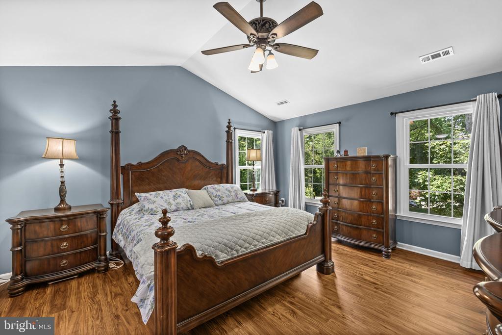 10742 BRIDLEREIN CT, SPOTSYLVANIA, Virginia 22553, 4 Bedrooms Bedrooms, ,2 BathroomsBathrooms,Residential,10742 BRIDLEREIN CT,VASP2042016 MLS # VASP2042016