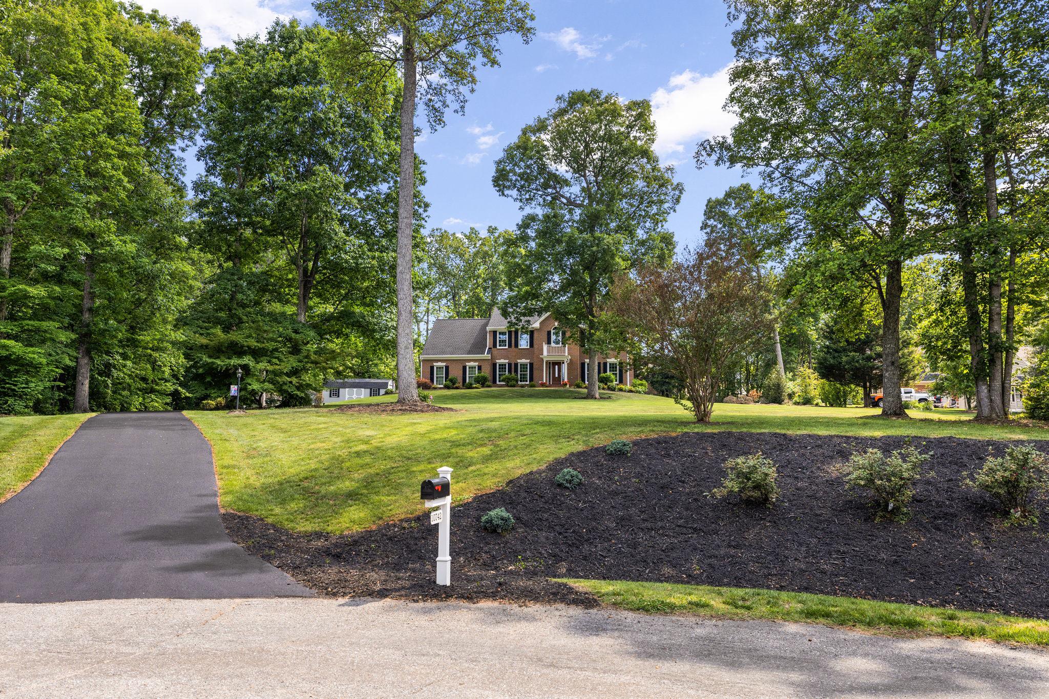 10742 BRIDLEREIN CT, SPOTSYLVANIA, Virginia 22553, 4 Bedrooms Bedrooms, ,2 BathroomsBathrooms,Residential,10742 BRIDLEREIN CT,VASP2042016 MLS # VASP2042016