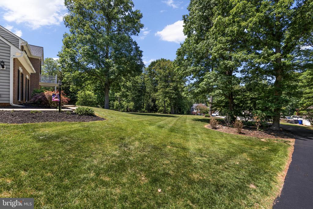 10742 BRIDLEREIN CT, SPOTSYLVANIA, Virginia 22553, 4 Bedrooms Bedrooms, ,2 BathroomsBathrooms,Residential,10742 BRIDLEREIN CT,VASP2042016 MLS # VASP2042016