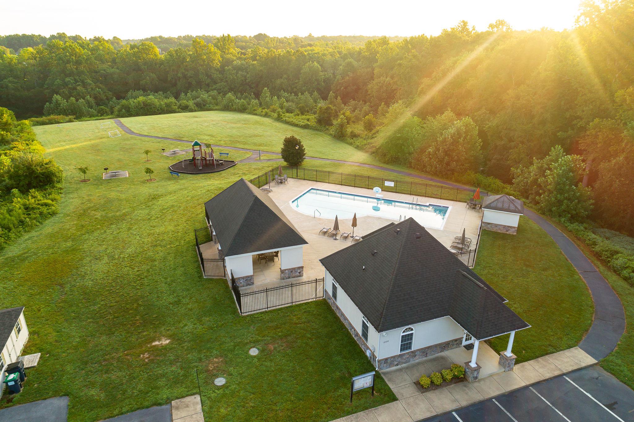 10742 BRIDLEREIN CT, SPOTSYLVANIA, Virginia 22553, 4 Bedrooms Bedrooms, ,2 BathroomsBathrooms,Residential,10742 BRIDLEREIN CT,VASP2042016 MLS # VASP2042016