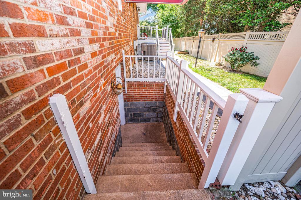 4212 ROSEMONT LN, FREDERICKSBURG, Virginia 22408, 4 Bedrooms Bedrooms, ,2 BathroomsBathrooms,Residential,4212 ROSEMONT LN,VASP2042072 MLS # VASP2042072