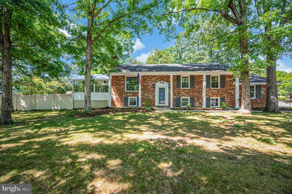4212 ROSEMONT LN, FREDERICKSBURG, Virginia 22408, 4 Bedrooms Bedrooms, ,2 BathroomsBathrooms,Residential,4212 ROSEMONT LN,VASP2042072 MLS # VASP2042072