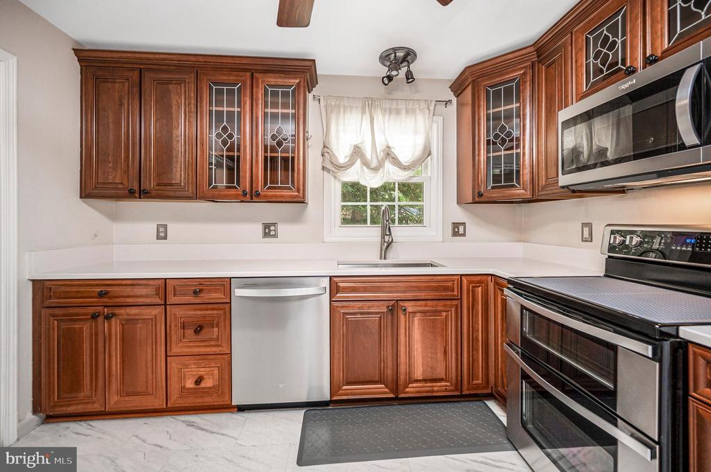 4212 ROSEMONT LN, FREDERICKSBURG, Virginia 22408, 4 Bedrooms Bedrooms, ,2 BathroomsBathrooms,Residential,4212 ROSEMONT LN,VASP2042072 MLS # VASP2042072