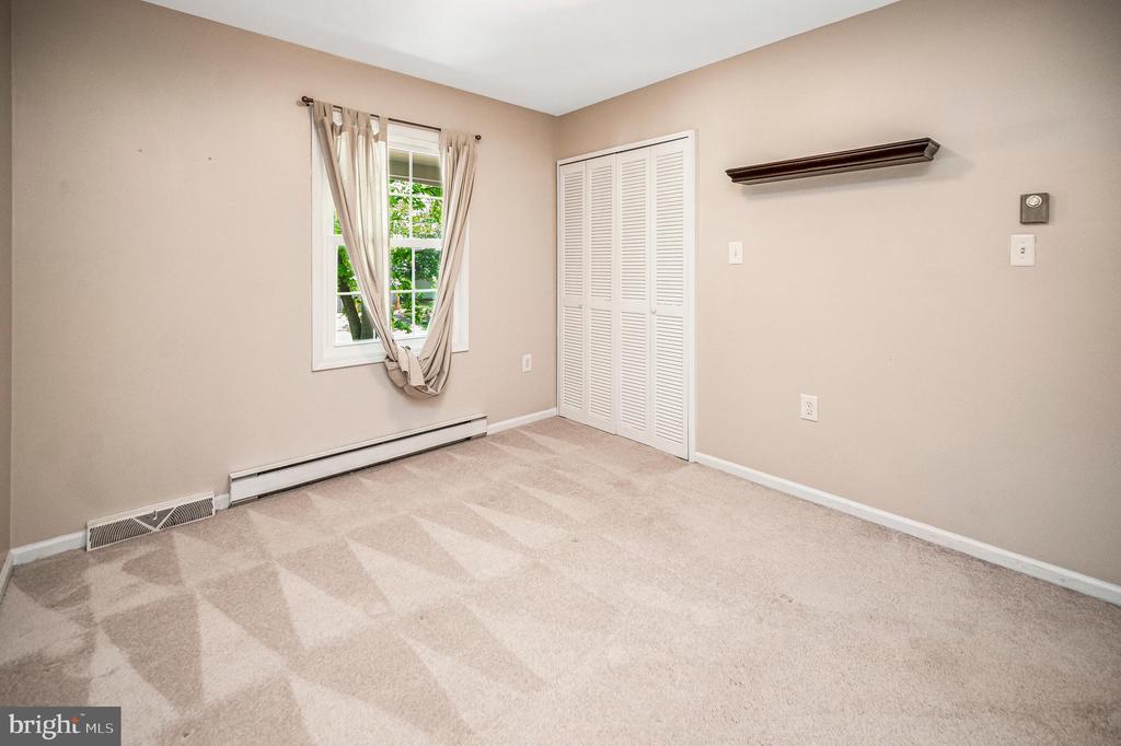 4212 ROSEMONT LN, FREDERICKSBURG, Virginia 22408, 4 Bedrooms Bedrooms, ,2 BathroomsBathrooms,Residential,4212 ROSEMONT LN,VASP2042072 MLS # VASP2042072