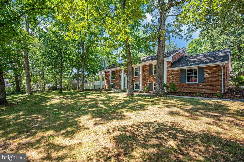 4212 ROSEMONT LN, FREDERICKSBURG, Virginia 22408, 4 Bedrooms Bedrooms, ,2 BathroomsBathrooms,Residential,4212 ROSEMONT LN,VASP2042072 MLS # VASP2042072