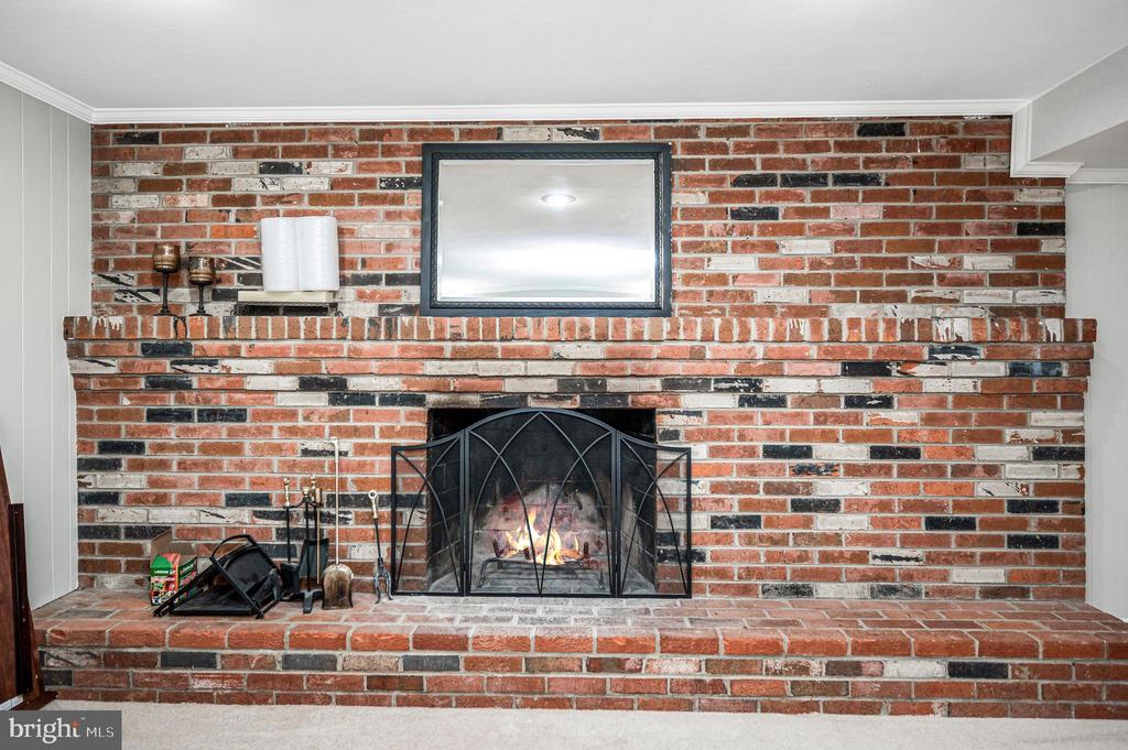 4212 ROSEMONT LN, FREDERICKSBURG, Virginia 22408, 4 Bedrooms Bedrooms, ,2 BathroomsBathrooms,Residential,4212 ROSEMONT LN,VASP2042072 MLS # VASP2042072