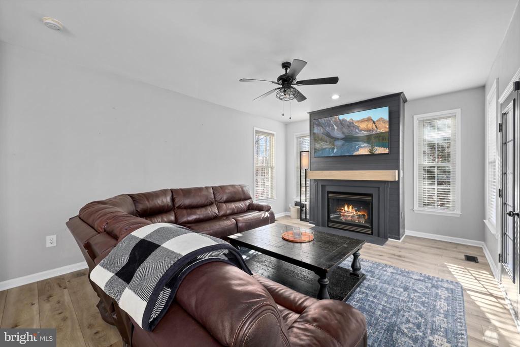 13612 PERIMETER DR, FREDERICKSBURG, Virginia 22407, 3 Bedrooms Bedrooms, ,3 BathroomsBathrooms,Residential,13612 PERIMETER DR,VASP2041930 MLS # VASP2041930