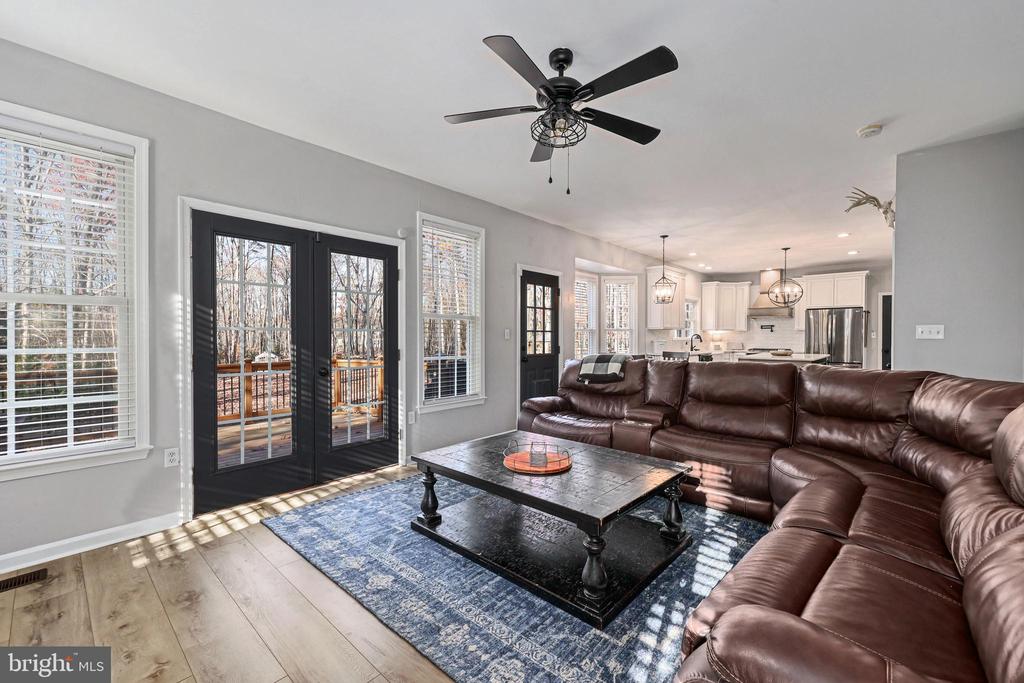 13612 PERIMETER DR, FREDERICKSBURG, Virginia 22407, 3 Bedrooms Bedrooms, ,3 BathroomsBathrooms,Residential,13612 PERIMETER DR,VASP2041930 MLS # VASP2041930