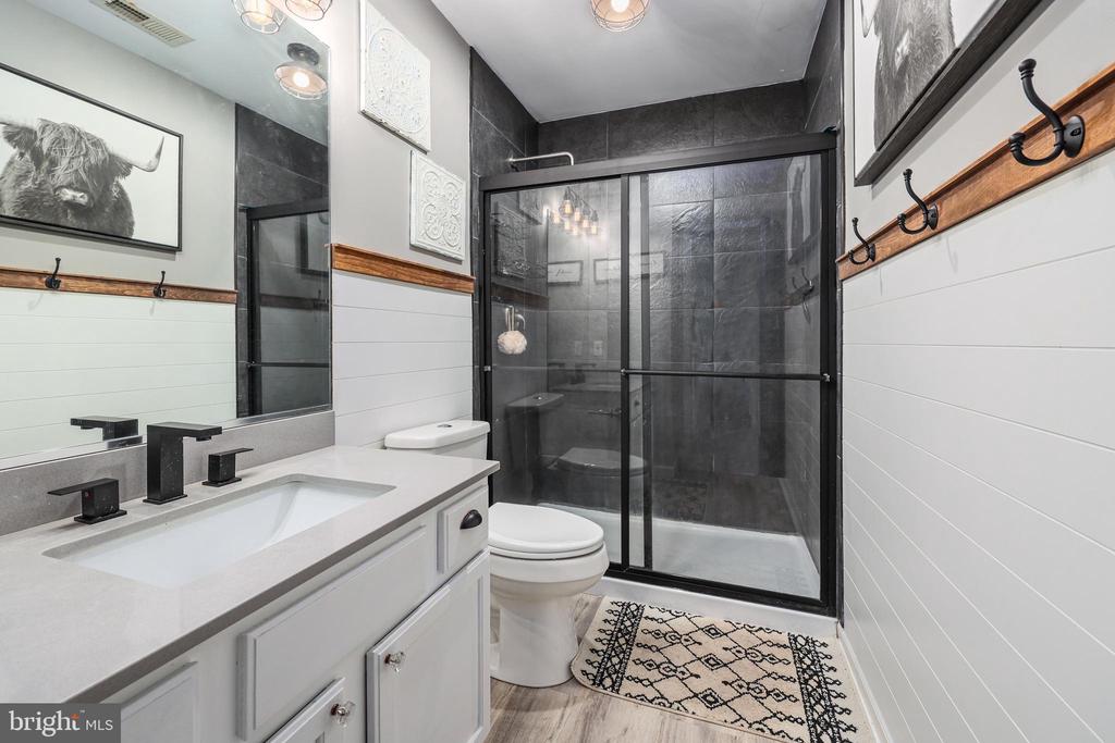 13612 PERIMETER DR, FREDERICKSBURG, Virginia 22407, 3 Bedrooms Bedrooms, ,3 BathroomsBathrooms,Residential,13612 PERIMETER DR,VASP2041930 MLS # VASP2041930