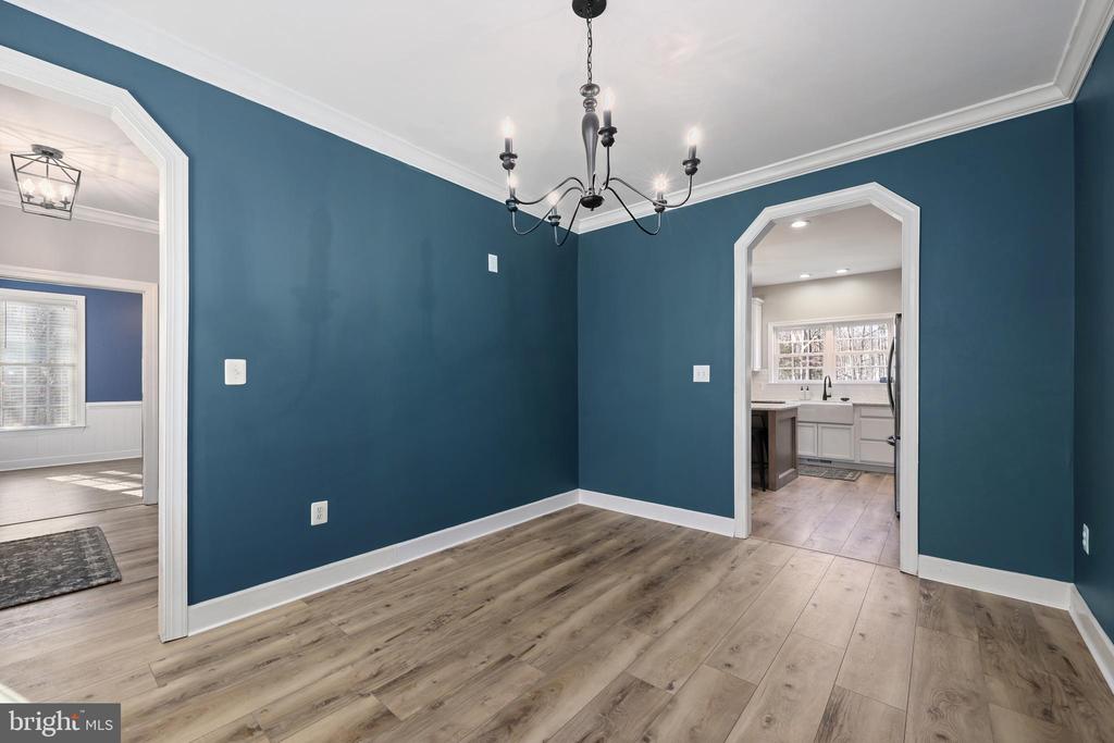 13612 PERIMETER DR, FREDERICKSBURG, Virginia 22407, 3 Bedrooms Bedrooms, ,3 BathroomsBathrooms,Residential,13612 PERIMETER DR,VASP2041930 MLS # VASP2041930