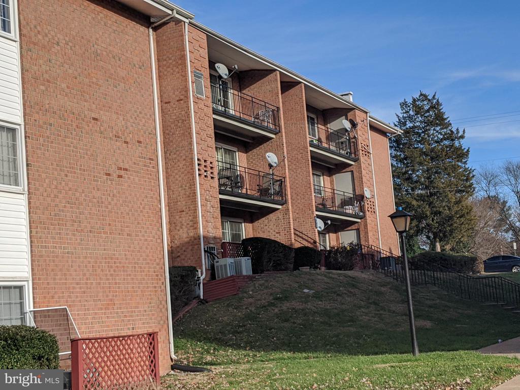 635 WATERLOO RD, WARRENTON, Virginia 20186, 1 Bedroom Bedrooms, ,1 BathroomBathrooms,Residential,635 WATERLOO RD,VAFQ2022052 MLS # VAFQ2022052 635 WATERLOO RD, WARRENTON, Virginia 20186, 1 Bedroom Bedrooms, ,1 BathroomBathrooms,Residential,635 WATERLOO RD,VAFQ2022052 MLS # VAFQ2022052