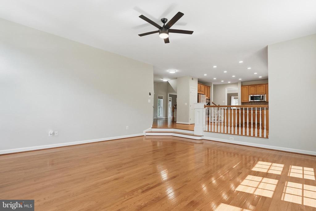 3444 STRATFORD DR, JEFFERSONTON, Virginia 22724, 5 Bedrooms Bedrooms, ,3 BathroomsBathrooms,Residential,3444 STRATFORD DR,VACU2013670 MLS # VACU2013670