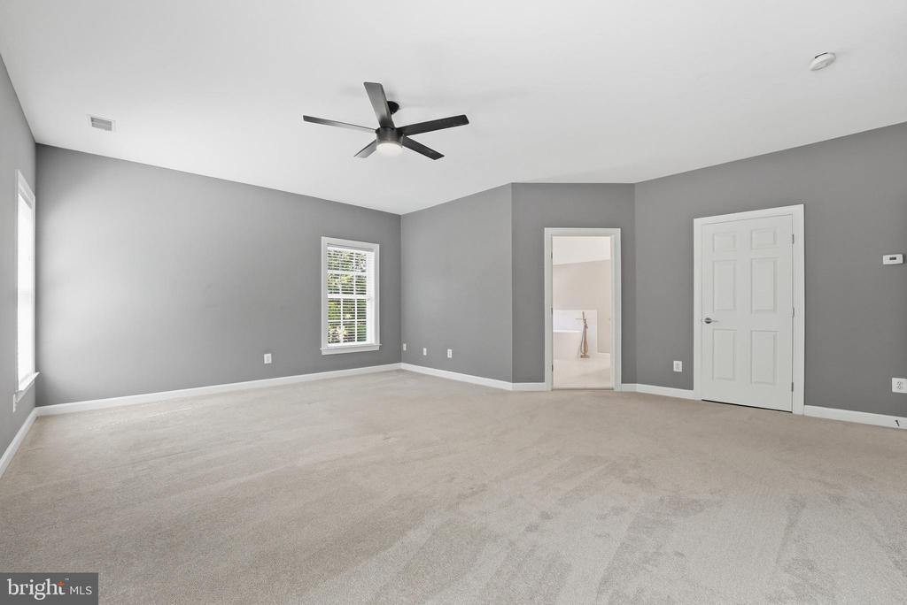 3444 STRATFORD DR, JEFFERSONTON, Virginia 22724, 5 Bedrooms Bedrooms, ,3 BathroomsBathrooms,Residential,3444 STRATFORD DR,VACU2013670 MLS # VACU2013670