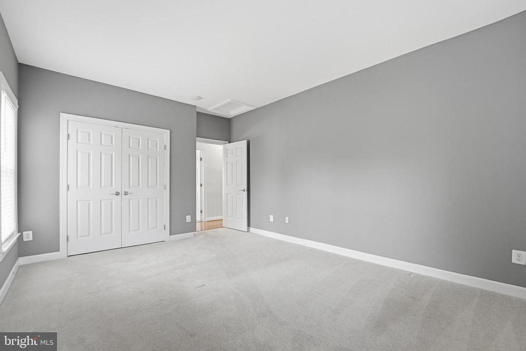 3444 STRATFORD DR, JEFFERSONTON, Virginia 22724, 5 Bedrooms Bedrooms, ,3 BathroomsBathrooms,Residential,3444 STRATFORD DR,VACU2013670 MLS # VACU2013670