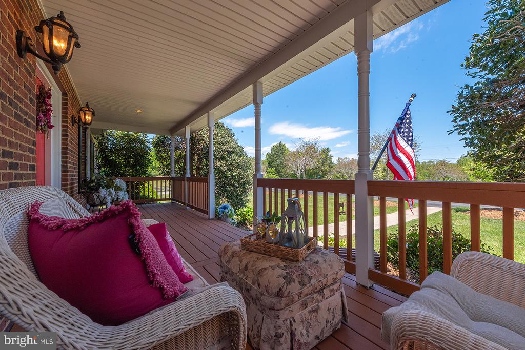 5265 BEAR HOLLOW LN, AMISSVILLE, Virginia 20106, 4 Bedrooms Bedrooms, ,2 BathroomsBathrooms,Residential,5265 BEAR HOLLOW LN,VACU2013700 MLS # VACU2013700 5265 BEAR HOLLOW LN, AMISSVILLE, Virginia 20106, 4 Bedrooms Bedrooms, ,2 BathroomsBathrooms,Residential,5265 BEAR HOLLOW LN,VACU2013700 MLS # VACU2013700