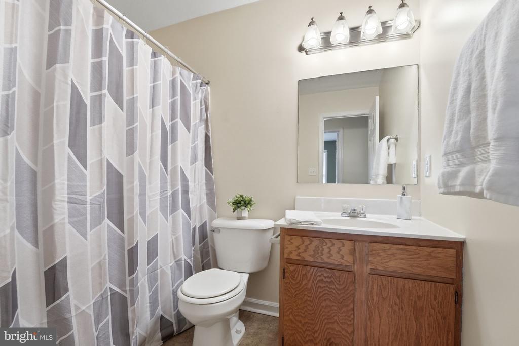 10019 PINE CONE LN, CULPEPER, Virginia 22701, 3 Bedrooms Bedrooms, ,2 BathroomsBathrooms,Residential,10019 PINE CONE LN,VACU2013694 MLS # VACU2013694