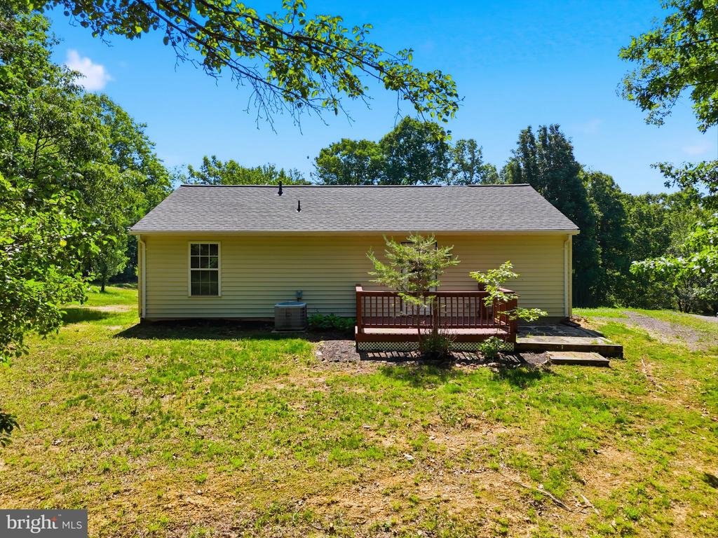 10019 PINE CONE LN, CULPEPER, Virginia 22701, 3 Bedrooms Bedrooms, ,2 BathroomsBathrooms,Residential,10019 PINE CONE LN,VACU2013694 MLS # VACU2013694