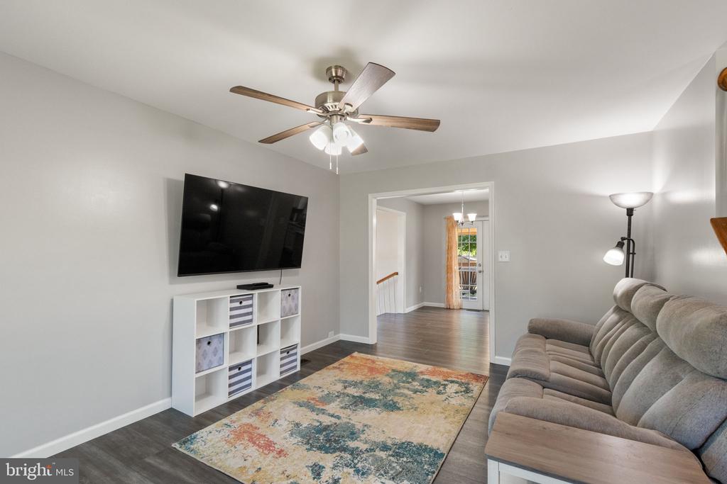 8815 HENLY CT, FREDERICKSBURG, Virginia 22408, 3 Bedrooms Bedrooms, ,2 BathroomsBathrooms,Residential,8815 HENLY CT,VASP2042084 MLS # VASP2042084 8815 HENLY CT, FREDERICKSBURG, Virginia 22408, 3 Bedrooms Bedrooms, ,2 BathroomsBathrooms,Residential,8815 HENLY CT,VASP2042084 MLS # VASP2042084