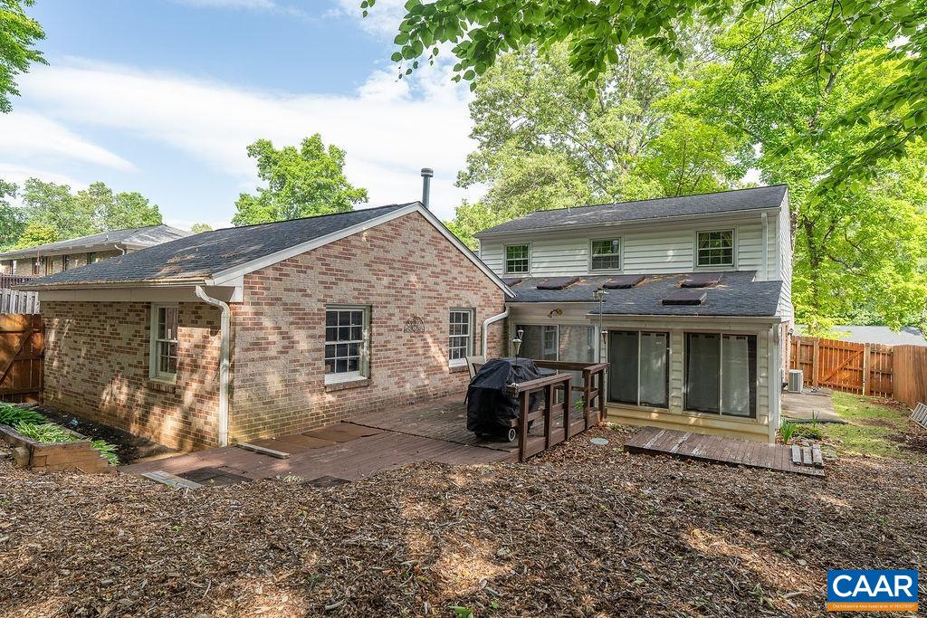 505 EASTBROOK DR, CHARLOTTESVILLE, Virginia 22901, 4 Bedrooms Bedrooms, ,3 BathroomsBathrooms,Residential,505 EASTBROOK DR,677096 MLS # 677096 505 EASTBROOK DR, CHARLOTTESVILLE, Virginia 22901, 4 Bedrooms Bedrooms, ,3 BathroomsBathrooms,Residential,505 EASTBROOK DR,677096 MLS # 677096