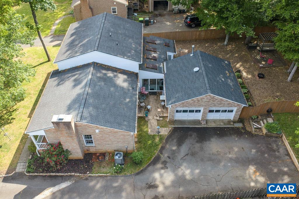 505 EASTBROOK DR, CHARLOTTESVILLE, Virginia 22901, 4 Bedrooms Bedrooms, ,3 BathroomsBathrooms,Residential,505 EASTBROOK DR,677096 MLS # 677096 505 EASTBROOK DR, CHARLOTTESVILLE, Virginia 22901, 4 Bedrooms Bedrooms, ,3 BathroomsBathrooms,Residential,505 EASTBROOK DR,677096 MLS # 677096