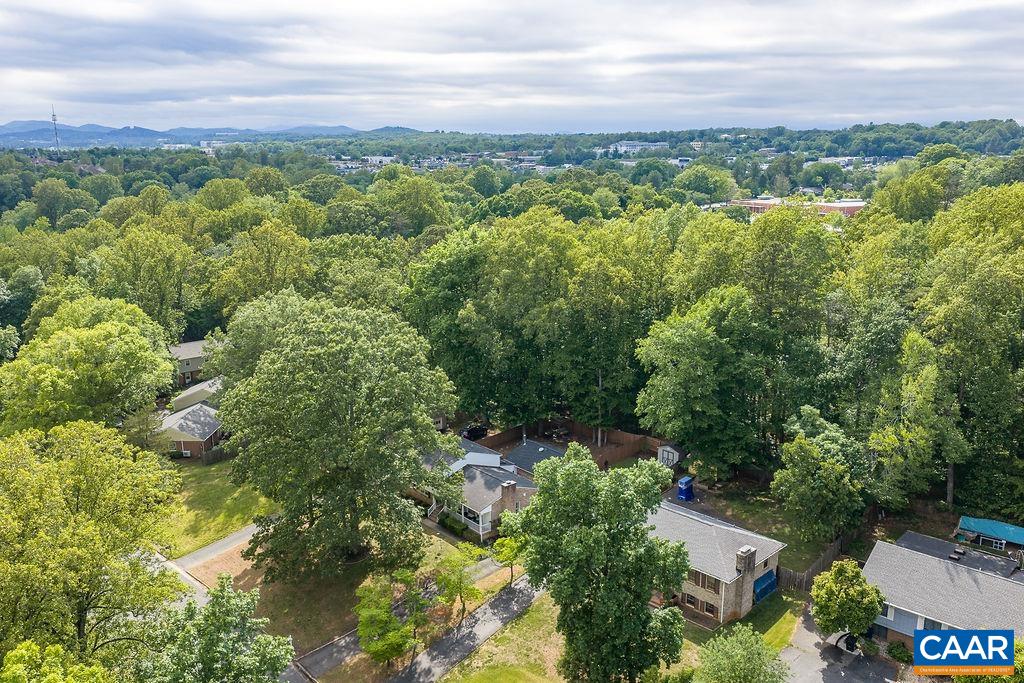 505 EASTBROOK DR, CHARLOTTESVILLE, Virginia 22901, 4 Bedrooms Bedrooms, ,3 BathroomsBathrooms,Residential,505 EASTBROOK DR,677096 MLS # 677096 505 EASTBROOK DR, CHARLOTTESVILLE, Virginia 22901, 4 Bedrooms Bedrooms, ,3 BathroomsBathrooms,Residential,505 EASTBROOK DR,677096 MLS # 677096