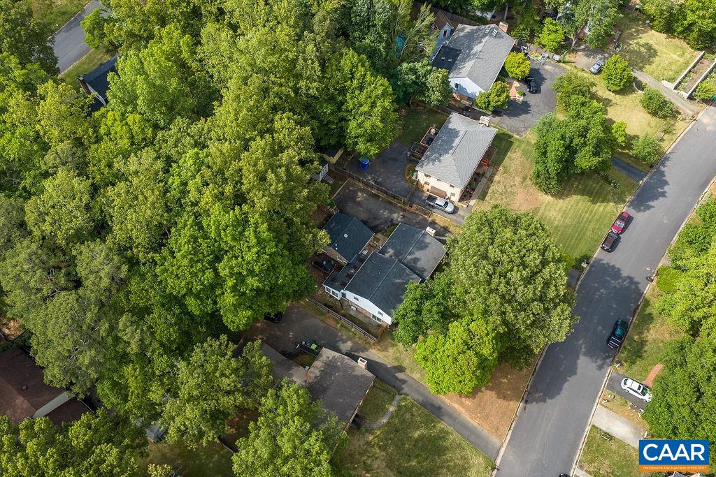 505 EASTBROOK DR, CHARLOTTESVILLE, Virginia 22901, 4 Bedrooms Bedrooms, ,3 BathroomsBathrooms,Residential,505 EASTBROOK DR,677096 MLS # 677096 505 EASTBROOK DR, CHARLOTTESVILLE, Virginia 22901, 4 Bedrooms Bedrooms, ,3 BathroomsBathrooms,Residential,505 EASTBROOK DR,677096 MLS # 677096