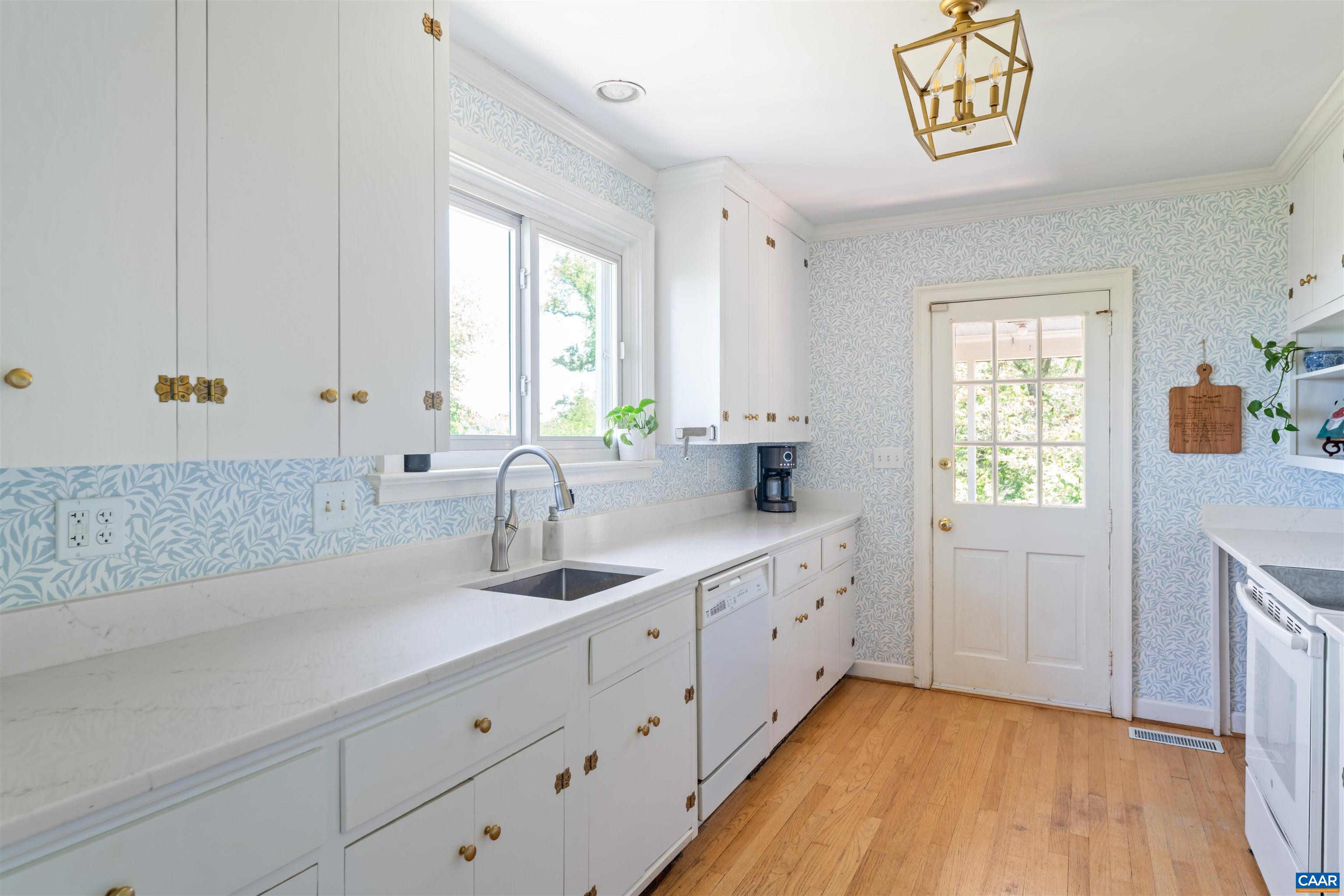 261 BLUE RIDGE DR, ORANGE, Virginia 22960, 6 Bedrooms Bedrooms, ,4 BathroomsBathrooms,Residential,261 BLUE RIDGE DR,677192 MLS # 677192 261 BLUE RIDGE DR, ORANGE, Virginia 22960, 6 Bedrooms Bedrooms, ,4 BathroomsBathrooms,Residential,261 BLUE RIDGE DR,677192 MLS # 677192