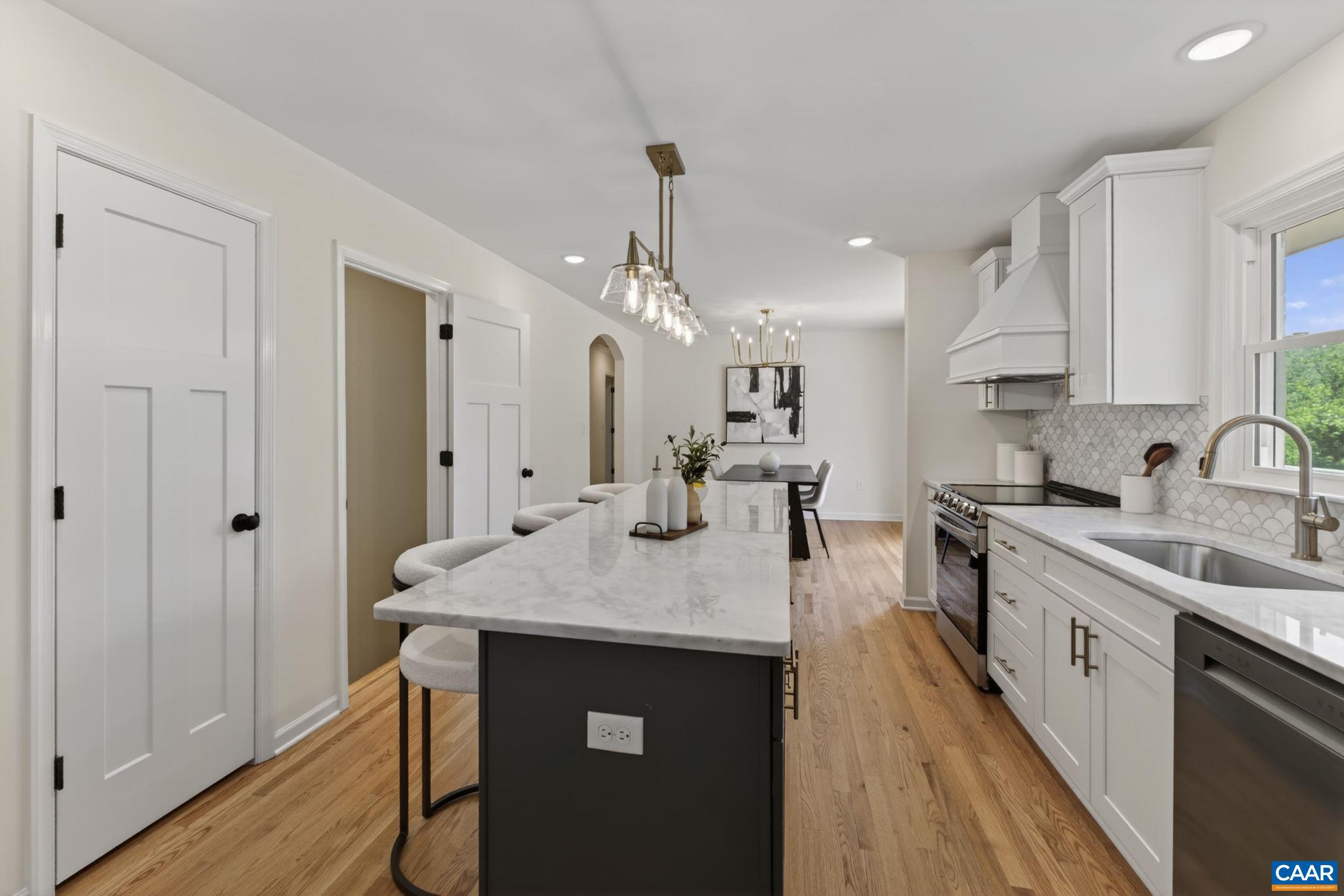103 BOLLINGBROOK DR, CHARLOTTESVILLE, Virginia 22911, 4 Bedrooms Bedrooms, ,3 BathroomsBathrooms,Residential,103 BOLLINGBROOK DR,677255 MLS # 677255