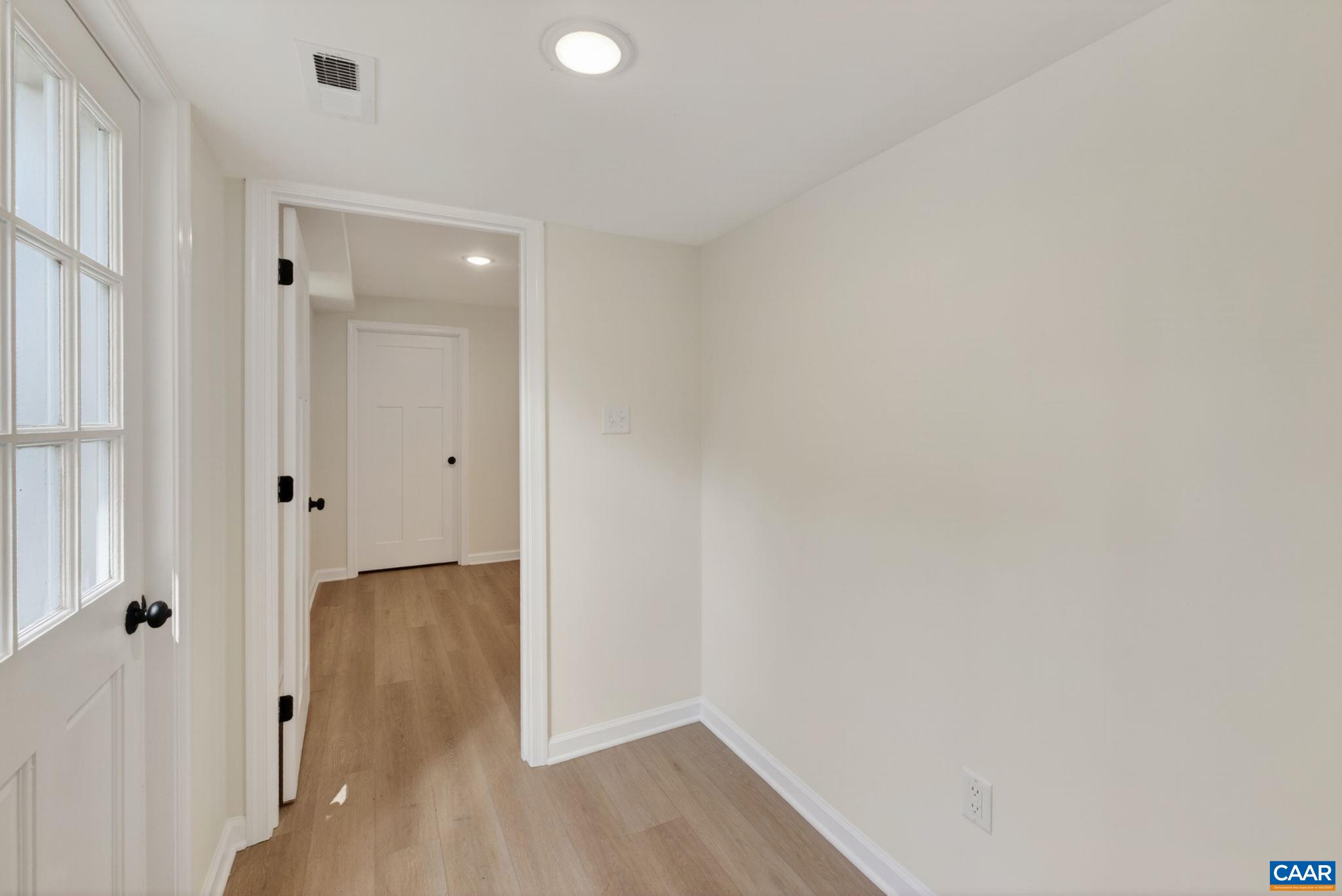 103 BOLLINGBROOK DR, CHARLOTTESVILLE, Virginia 22911, 4 Bedrooms Bedrooms, ,3 BathroomsBathrooms,Residential,103 BOLLINGBROOK DR,677255 MLS # 677255