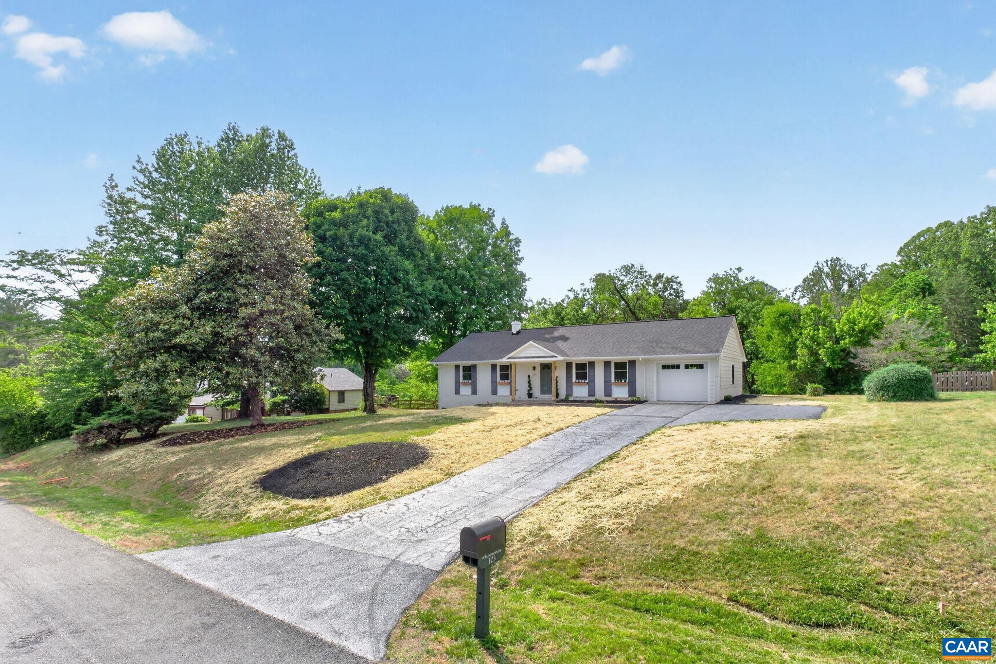 103 BOLLINGBROOK DR, CHARLOTTESVILLE, Virginia 22911, 4 Bedrooms Bedrooms, ,3 BathroomsBathrooms,Residential,103 BOLLINGBROOK DR,677255 MLS # 677255