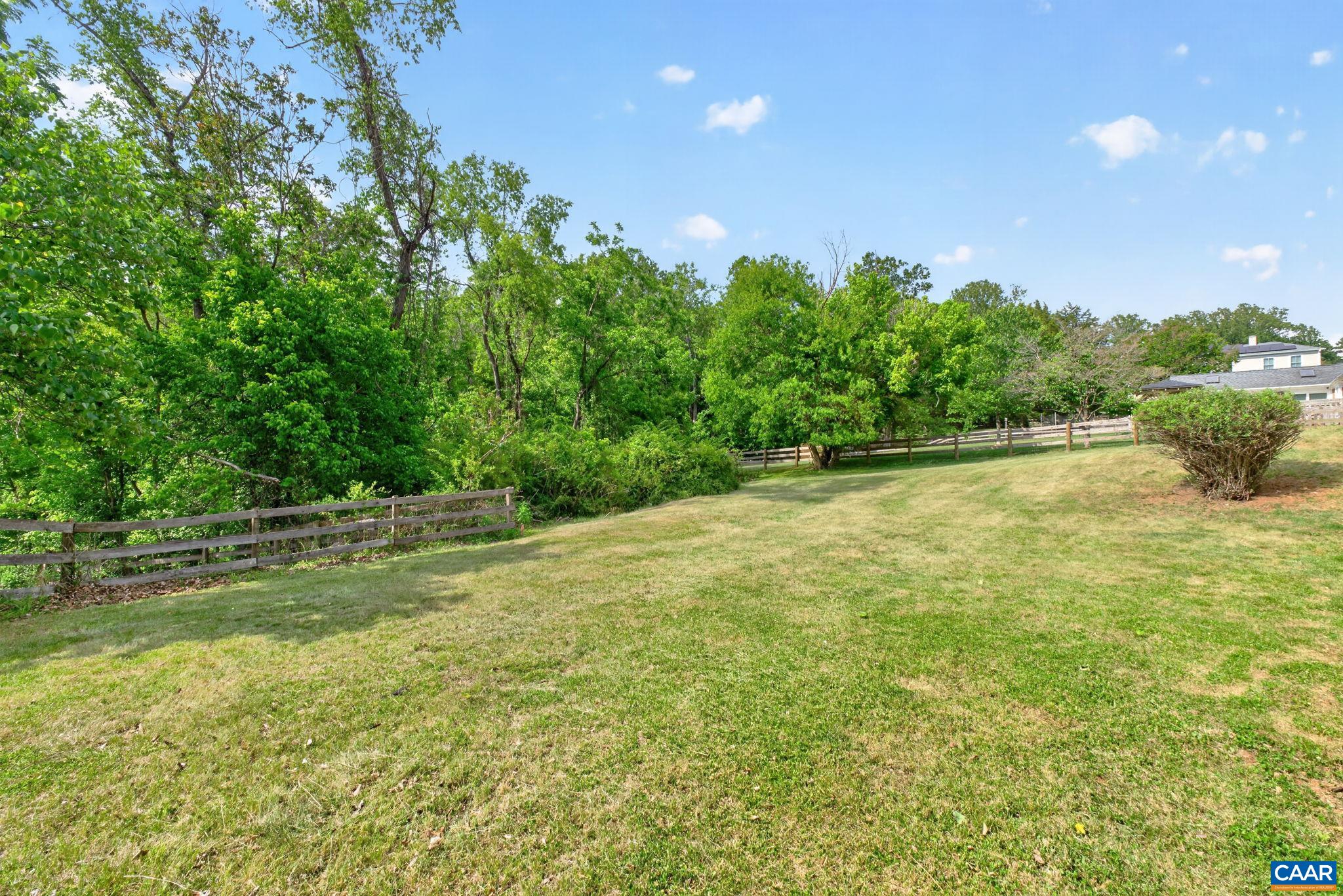 103 BOLLINGBROOK DR, CHARLOTTESVILLE, Virginia 22911, 4 Bedrooms Bedrooms, ,3 BathroomsBathrooms,Residential,103 BOLLINGBROOK DR,677255 MLS # 677255