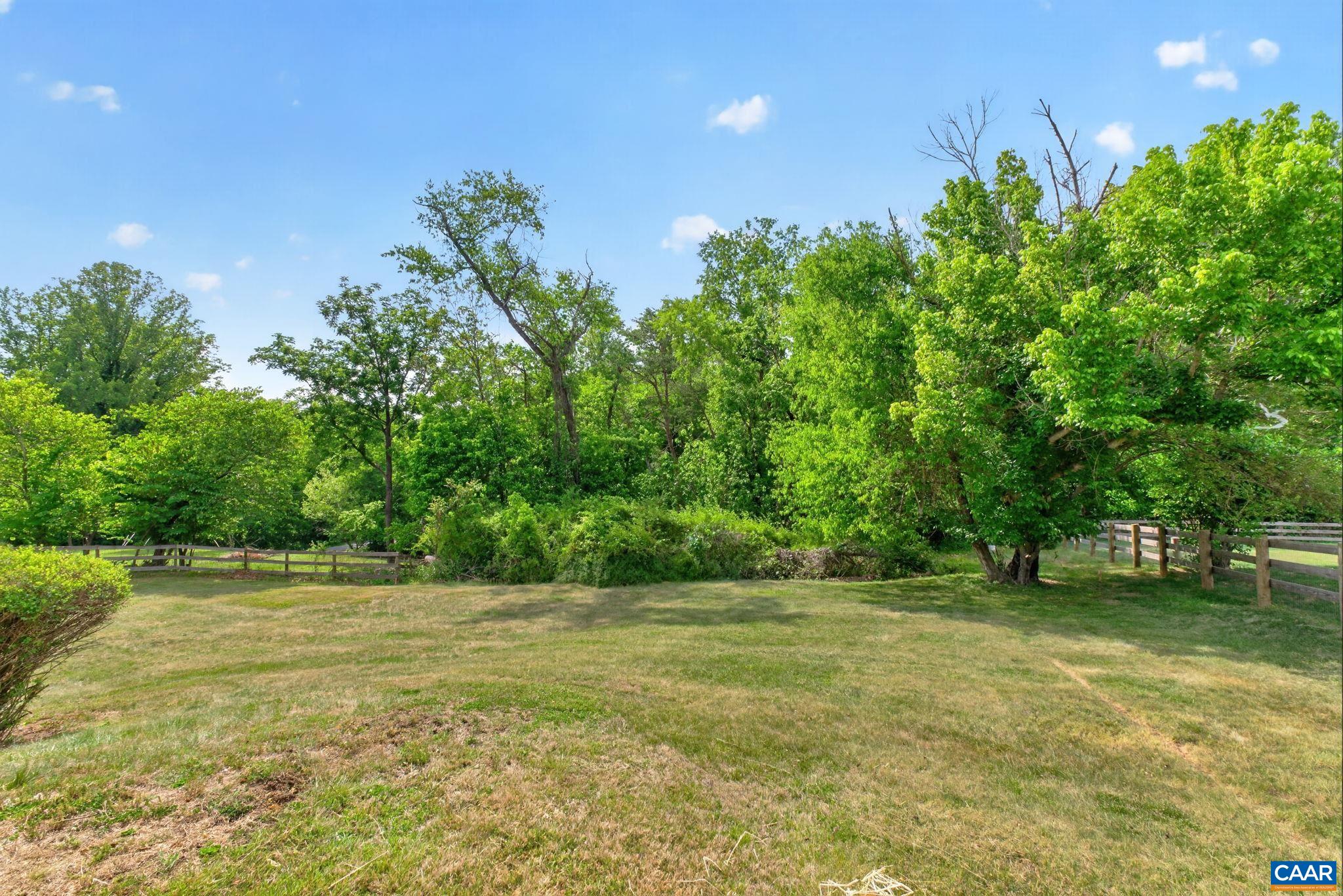 103 BOLLINGBROOK DR, CHARLOTTESVILLE, Virginia 22911, 4 Bedrooms Bedrooms, ,3 BathroomsBathrooms,Residential,103 BOLLINGBROOK DR,677255 MLS # 677255