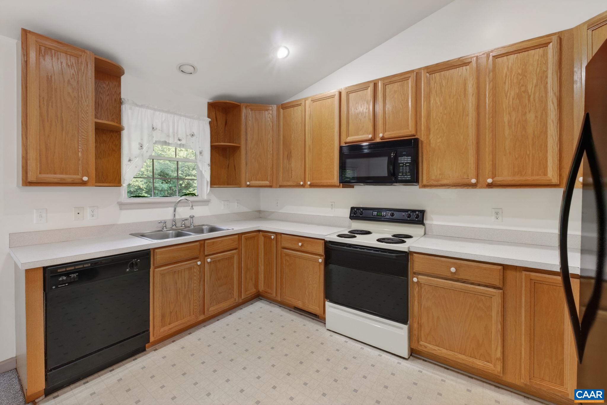 339 JEFFERSON DR, PALMYRA, Virginia 22963, 3 Bedrooms Bedrooms, ,2 BathroomsBathrooms,Residential,339 JEFFERSON DR,677324 MLS # 677324 339 JEFFERSON DR, PALMYRA, Virginia 22963, 3 Bedrooms Bedrooms, ,2 BathroomsBathrooms,Residential,339 JEFFERSON DR,677324 MLS # 677324