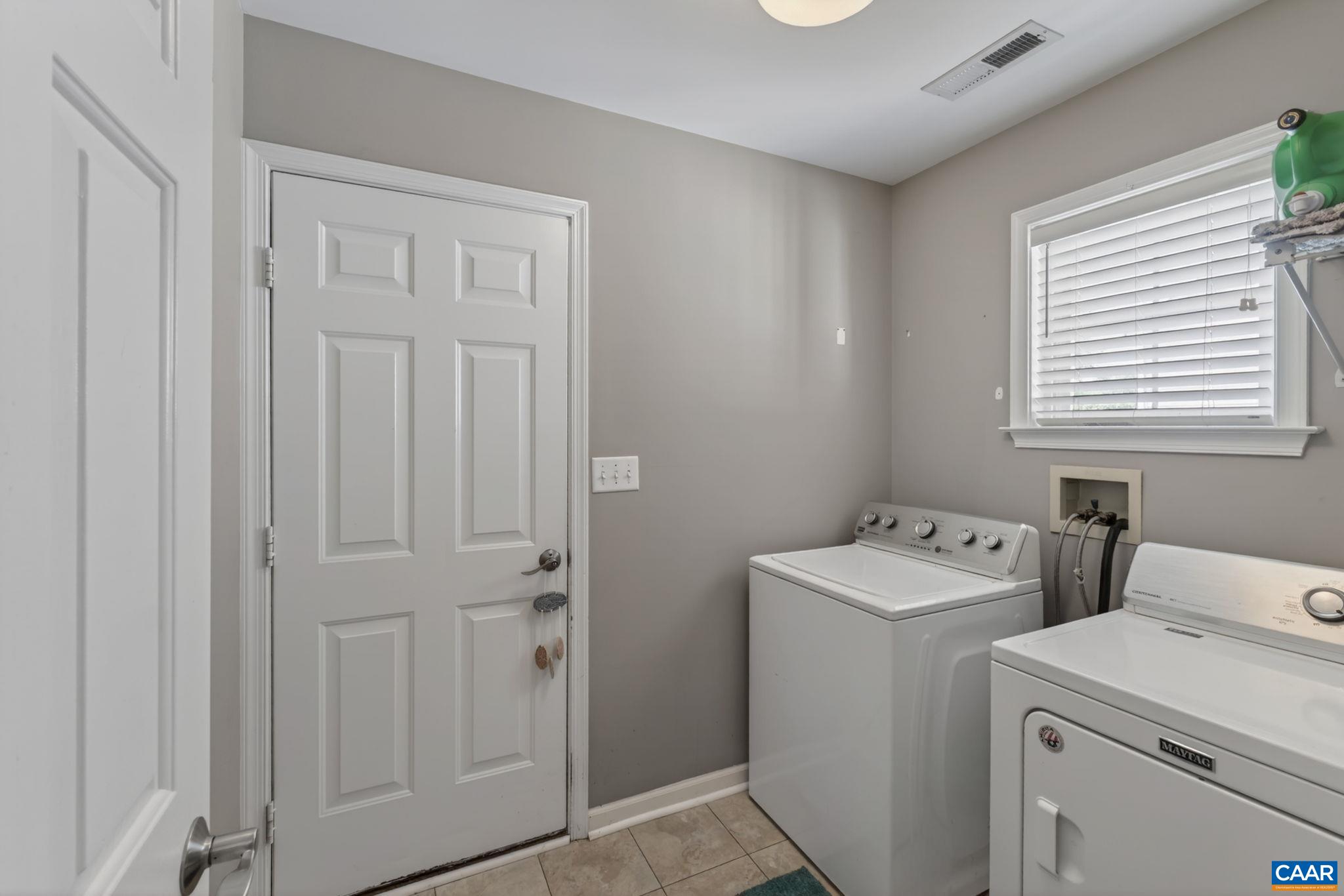 3250 TIMBERWOOD PKWY, CHARLOTTESVILLE, Virginia 22911, 3 Bedrooms Bedrooms, ,2 BathroomsBathrooms,Residential,3250 TIMBERWOOD PKWY,677339 MLS # 677339