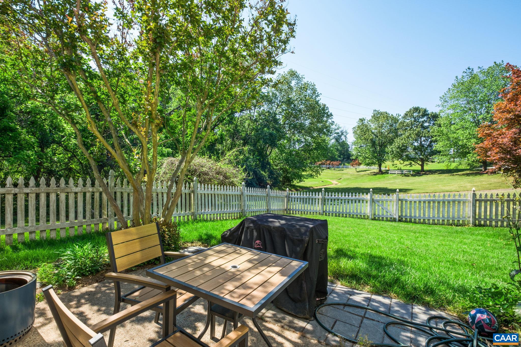 998 PINTAIL LN, CHARLOTTESVILLE, Virginia 22903, 3 Bedrooms Bedrooms, ,2 BathroomsBathrooms,Residential,998 PINTAIL LN,677401 MLS # 677401