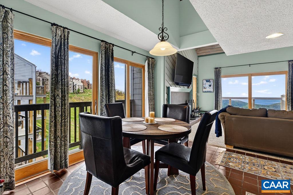 1418 HIGHLANDS CONDOS, WINTERGREEN RESORT, Virginia 22967, 2 Bedrooms Bedrooms, ,2 BathroomsBathrooms,Residential,1418 HIGHLANDS CONDOS,677402 MLS # 677402