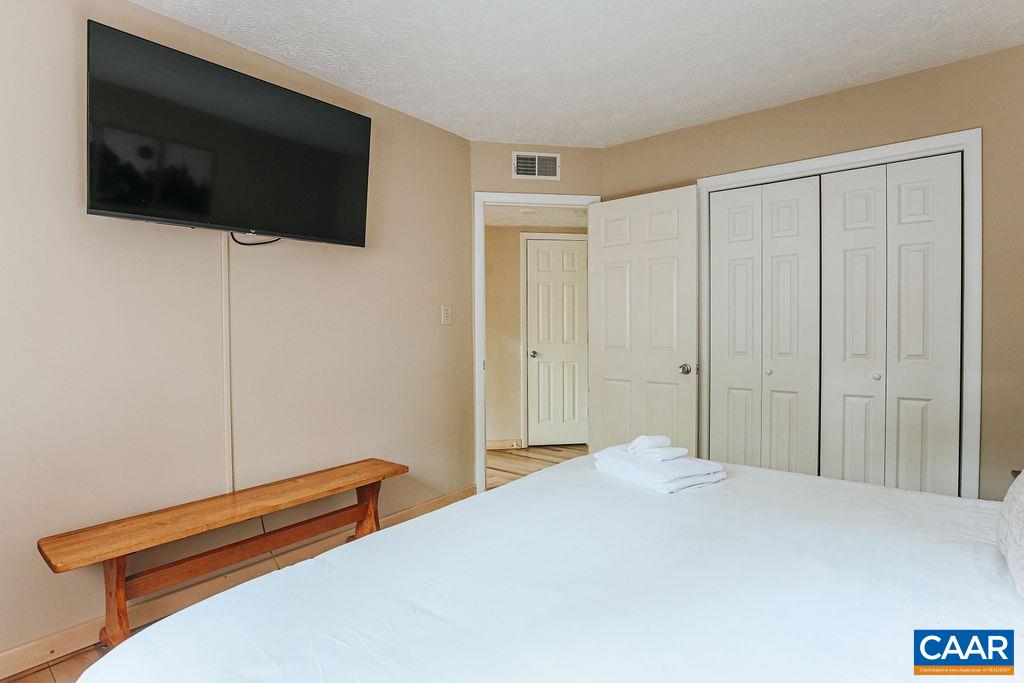 705 LAURELWOOD CONDOS, WINTERGREEN RESORT, Virginia 22967, 2 Bedrooms Bedrooms, ,2 BathroomsBathrooms,Residential,705 LAURELWOOD CONDOS,677403 MLS # 677403
