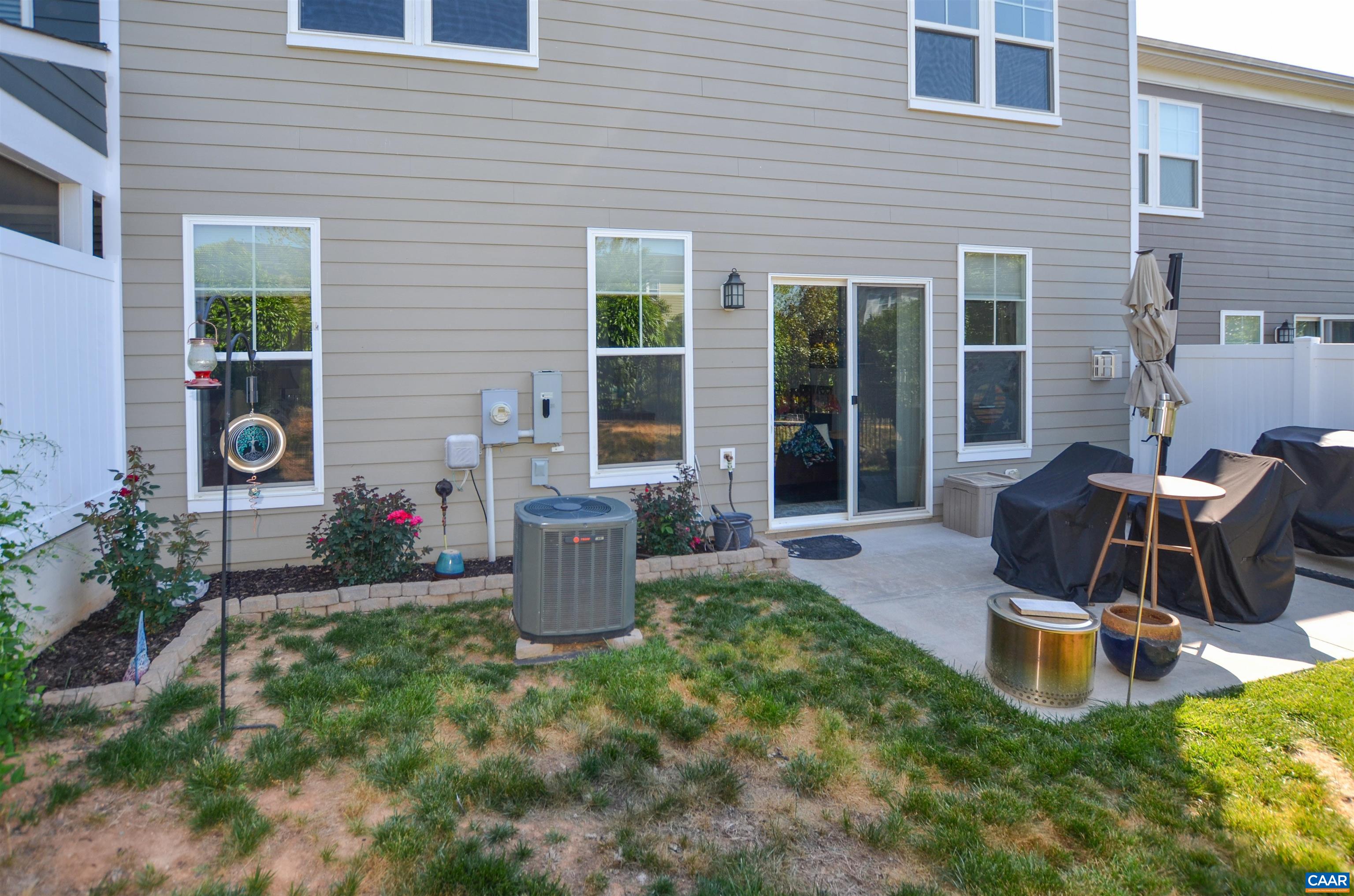 327 CLAIBOURNE RD, CROZET, Virginia 22932, 3 Bedrooms Bedrooms, ,2 BathroomsBathrooms,Residential,Quiet Cul de Sac Master on Main,327 CLAIBOURNE RD,677405 MLS # 677405 327 CLAIBOURNE RD, CROZET, Virginia 22932, 3 Bedrooms Bedrooms, ,2 BathroomsBathrooms,Residential,Quiet Cul de Sac Master on Main,327 CLAIBOURNE RD,677405 MLS # 677405