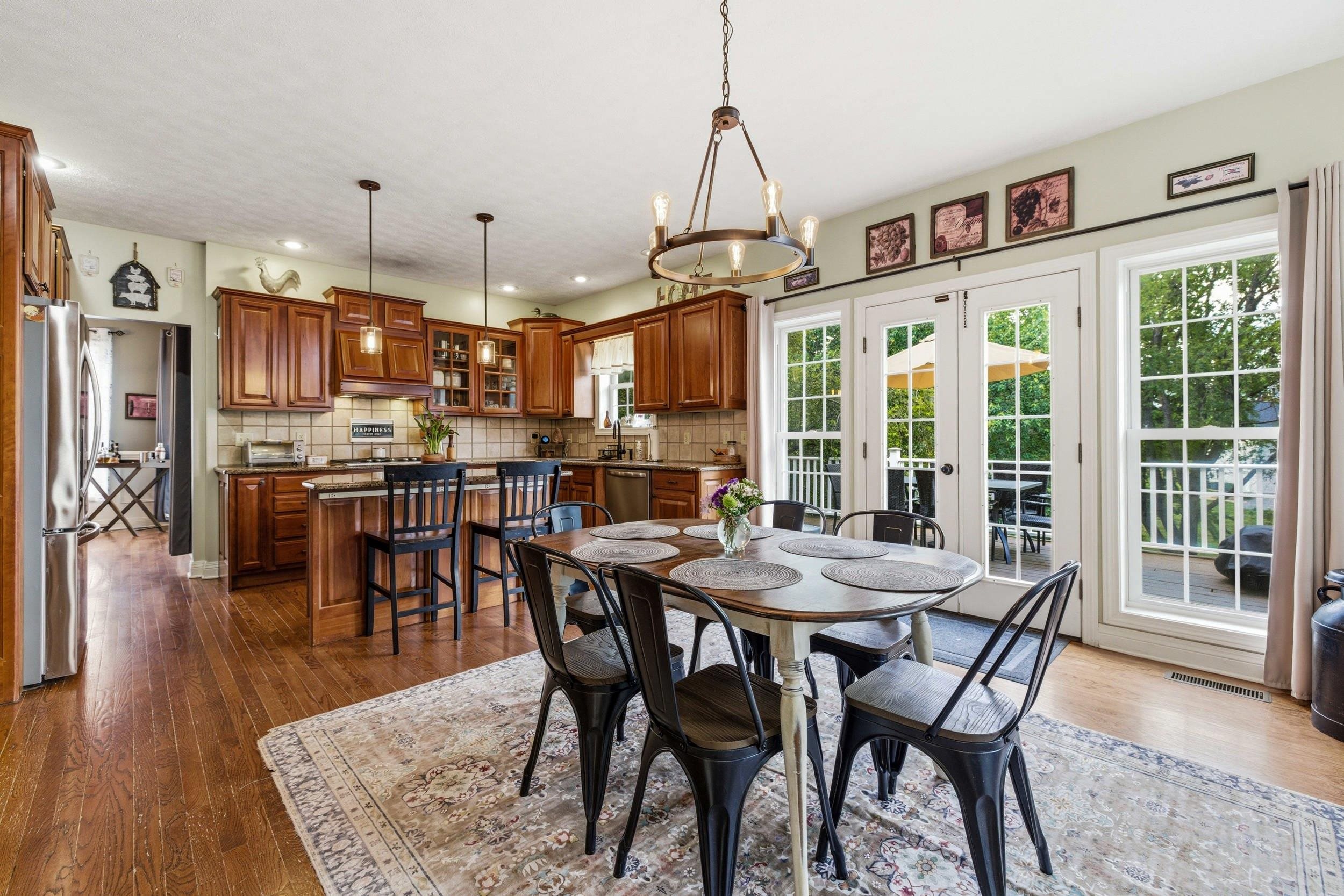 240 NORTHVIEW DR, DAYTON, Virginia 22821, 5 Bedrooms Bedrooms, ,4 BathroomsBathrooms,Residential,240 NORTHVIEW DR,677406 MLS # 677406