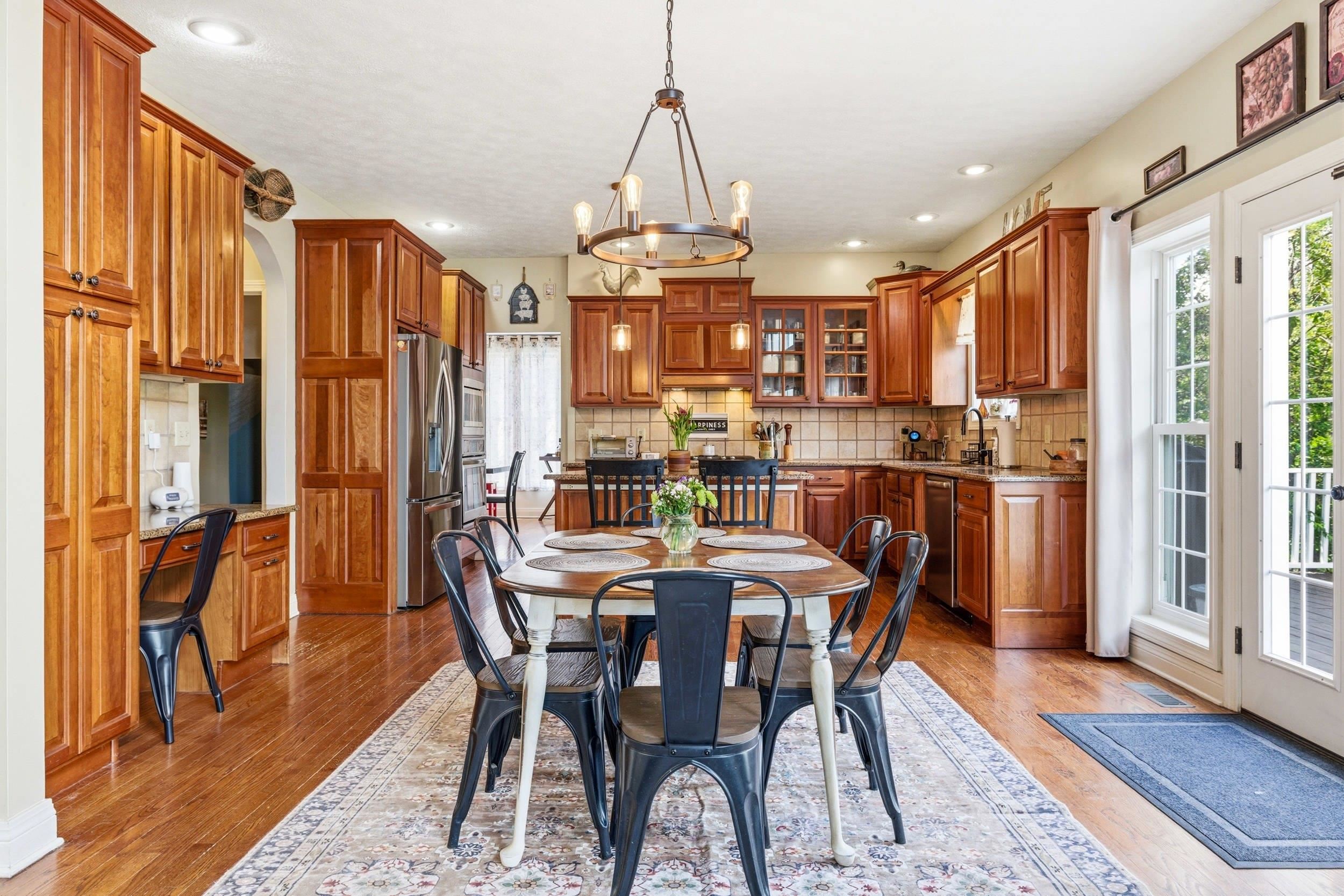 240 NORTHVIEW DR, DAYTON, Virginia 22821, 5 Bedrooms Bedrooms, ,4 BathroomsBathrooms,Residential,240 NORTHVIEW DR,677406 MLS # 677406