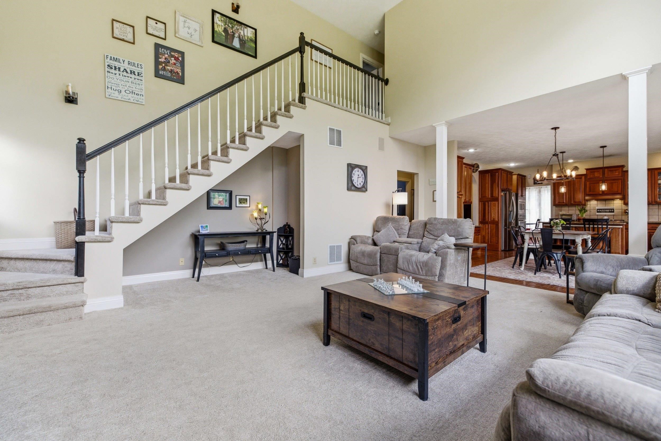 240 NORTHVIEW DR, DAYTON, Virginia 22821, 5 Bedrooms Bedrooms, ,4 BathroomsBathrooms,Residential,240 NORTHVIEW DR,677406 MLS # 677406