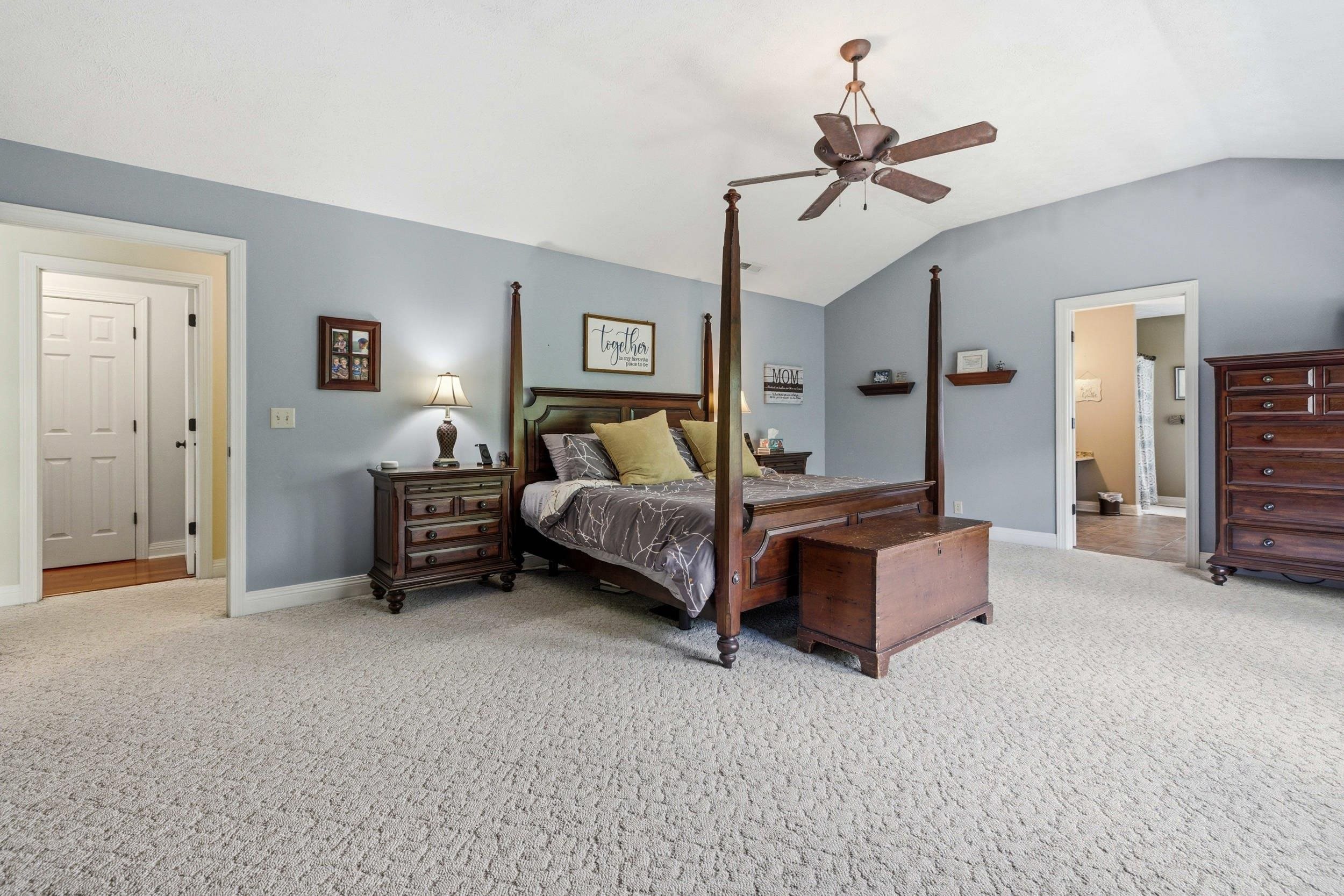 240 NORTHVIEW DR, DAYTON, Virginia 22821, 5 Bedrooms Bedrooms, ,4 BathroomsBathrooms,Residential,240 NORTHVIEW DR,677406 MLS # 677406