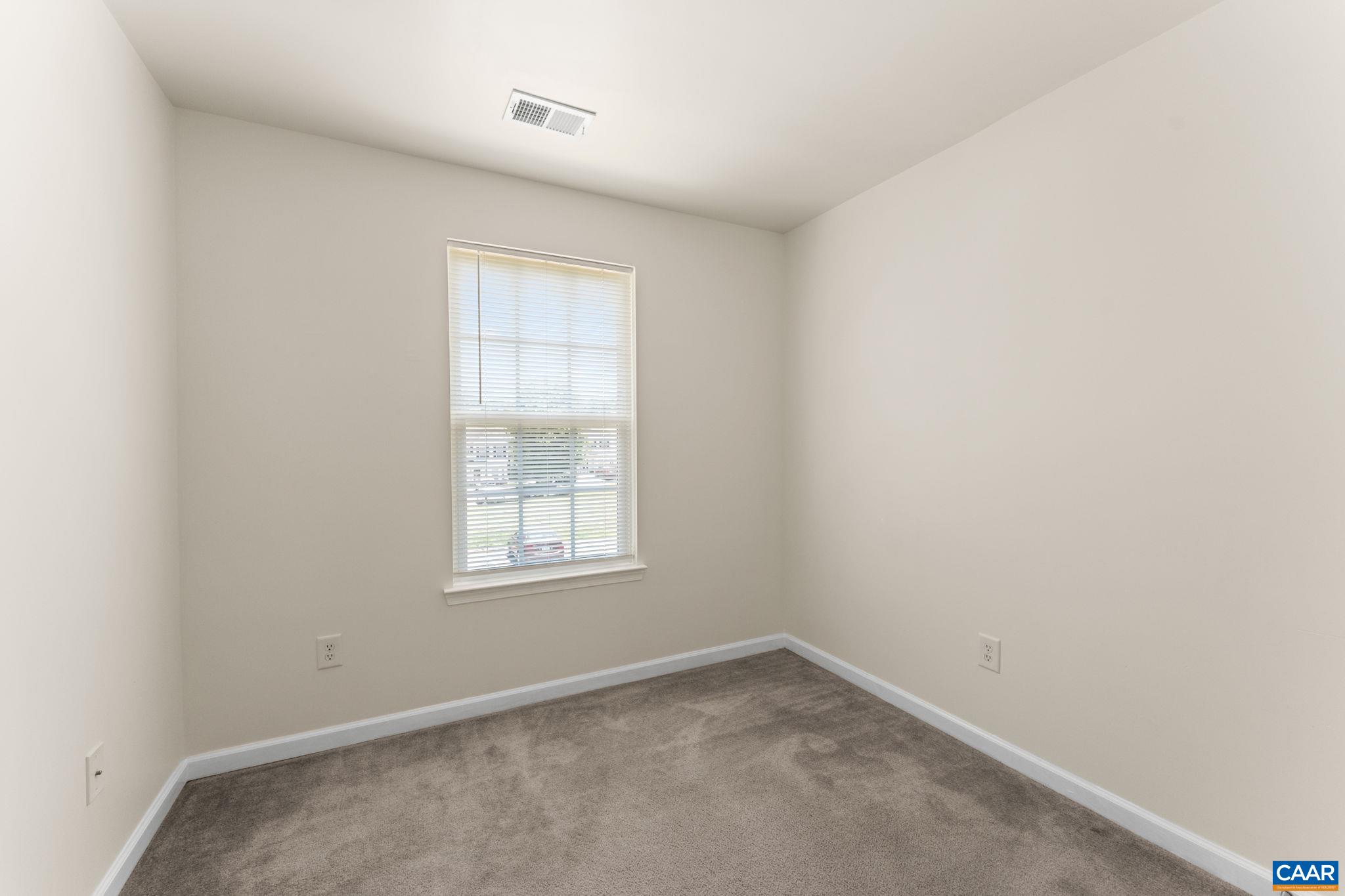 72 VILLA CIR, PALMYRA, Virginia 22963, 3 Bedrooms Bedrooms, ,2 BathroomsBathrooms,Residential,72 VILLA CIR,677408 MLS # 677408