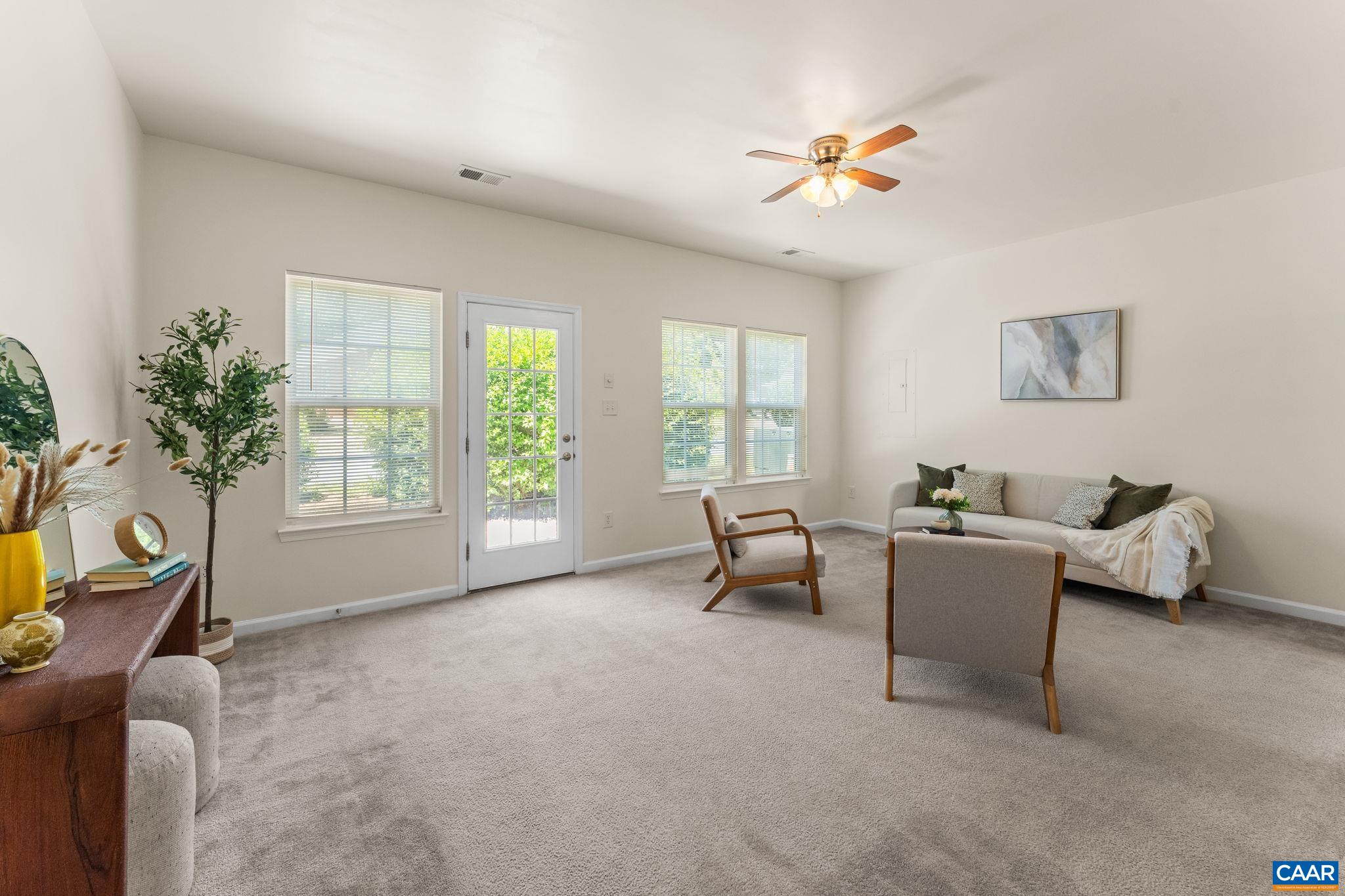 72 VILLA CIR, PALMYRA, Virginia 22963, 3 Bedrooms Bedrooms, ,2 BathroomsBathrooms,Residential,72 VILLA CIR,677408 MLS # 677408