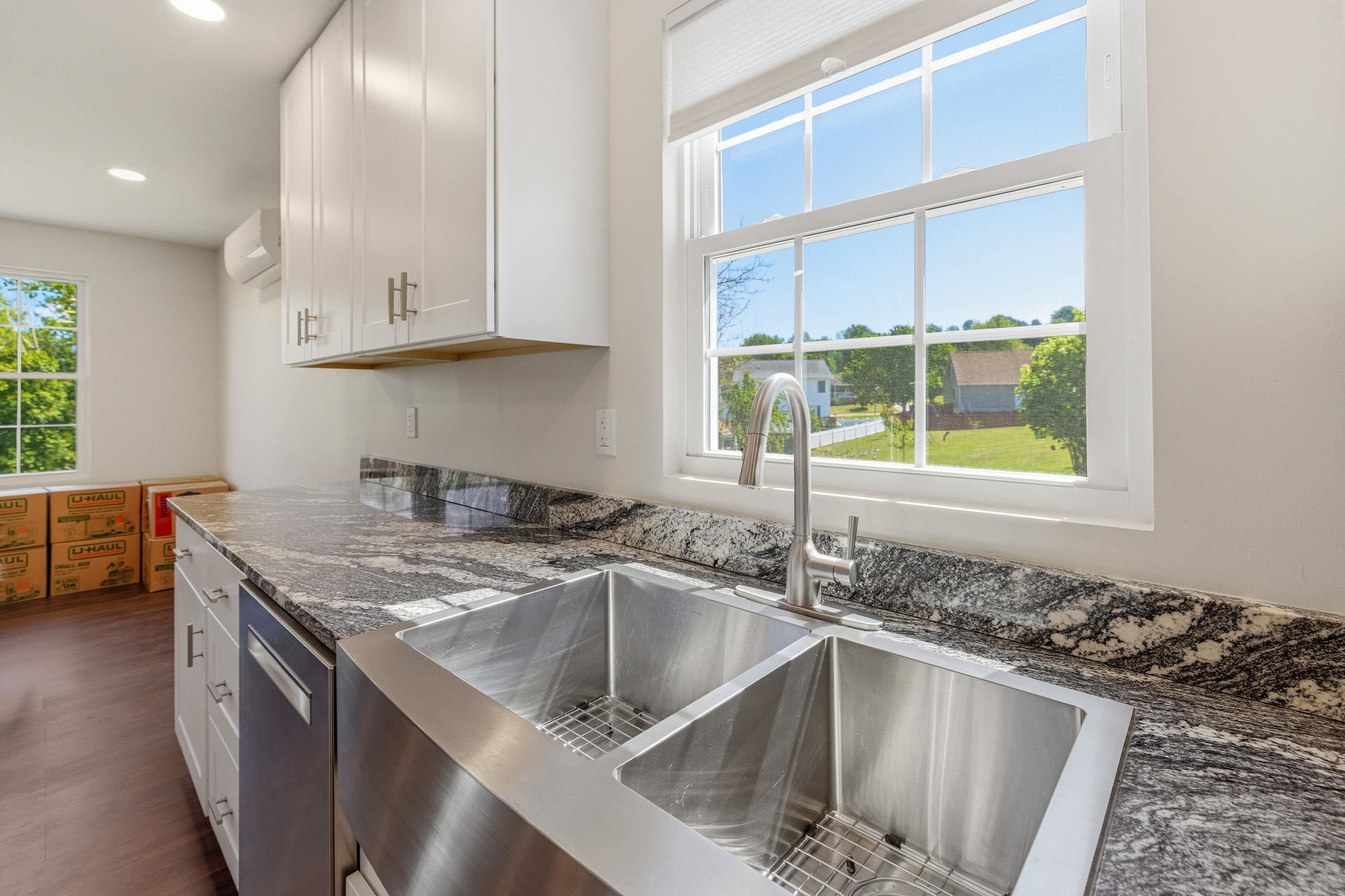 672 ELM ST, BROADWAY, Virginia 22815, 3 Bedrooms Bedrooms, ,3 BathroomsBathrooms,Residential,672 ELM ST,677409 MLS # 677409 672 ELM ST, BROADWAY, Virginia 22815, 3 Bedrooms Bedrooms, ,3 BathroomsBathrooms,Residential,672 ELM ST,677409 MLS # 677409