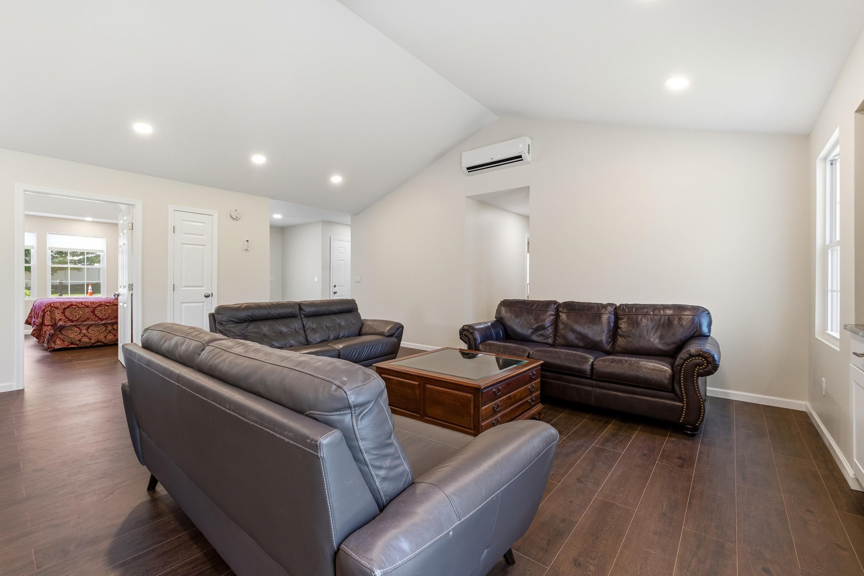 672 ELM ST, BROADWAY, Virginia 22815, 3 Bedrooms Bedrooms, ,3 BathroomsBathrooms,Residential,672 ELM ST,677409 MLS # 677409 672 ELM ST, BROADWAY, Virginia 22815, 3 Bedrooms Bedrooms, ,3 BathroomsBathrooms,Residential,672 ELM ST,677409 MLS # 677409