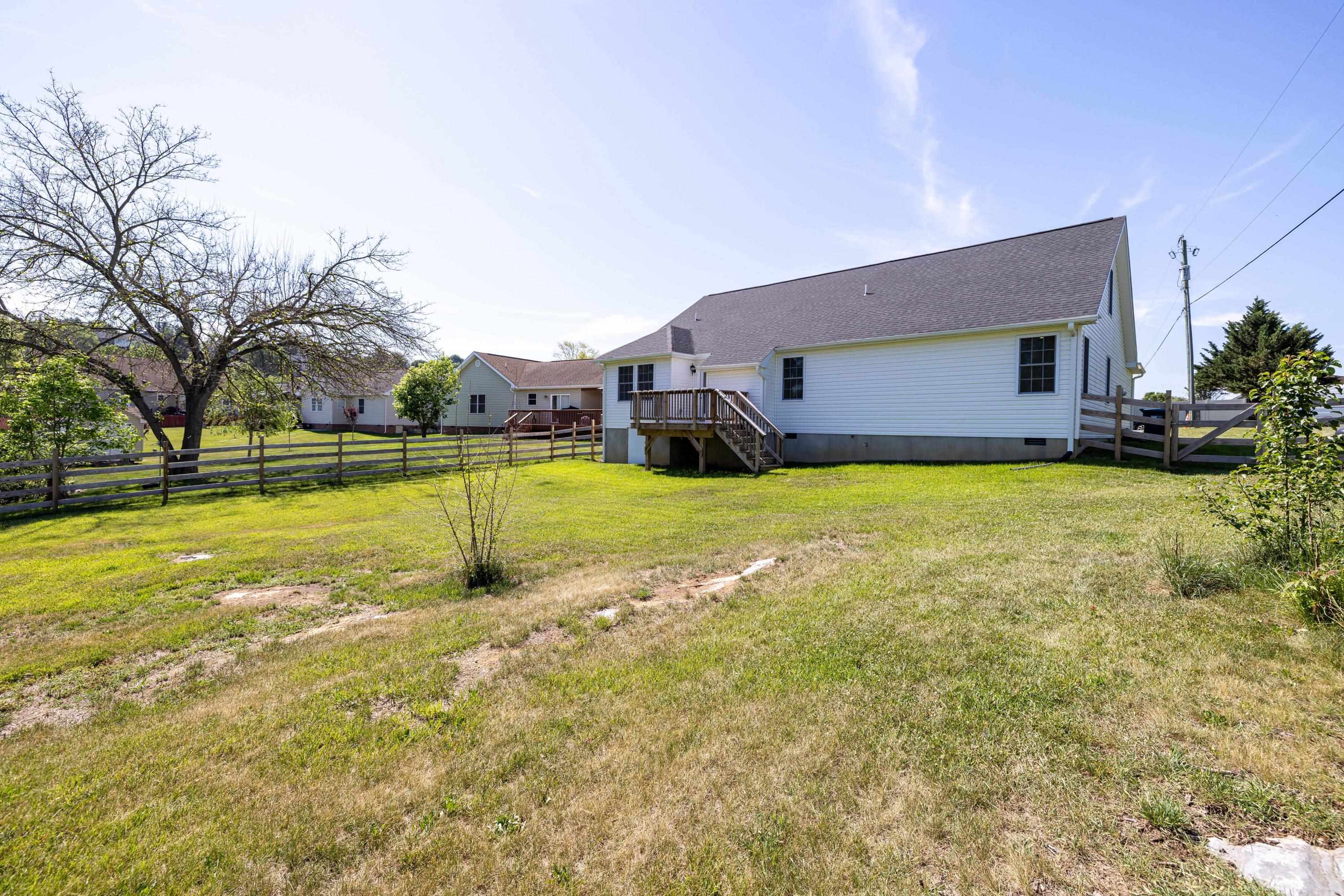 672 ELM ST, BROADWAY, Virginia 22815, 3 Bedrooms Bedrooms, ,3 BathroomsBathrooms,Residential,672 ELM ST,677409 MLS # 677409 672 ELM ST, BROADWAY, Virginia 22815, 3 Bedrooms Bedrooms, ,3 BathroomsBathrooms,Residential,672 ELM ST,677409 MLS # 677409
