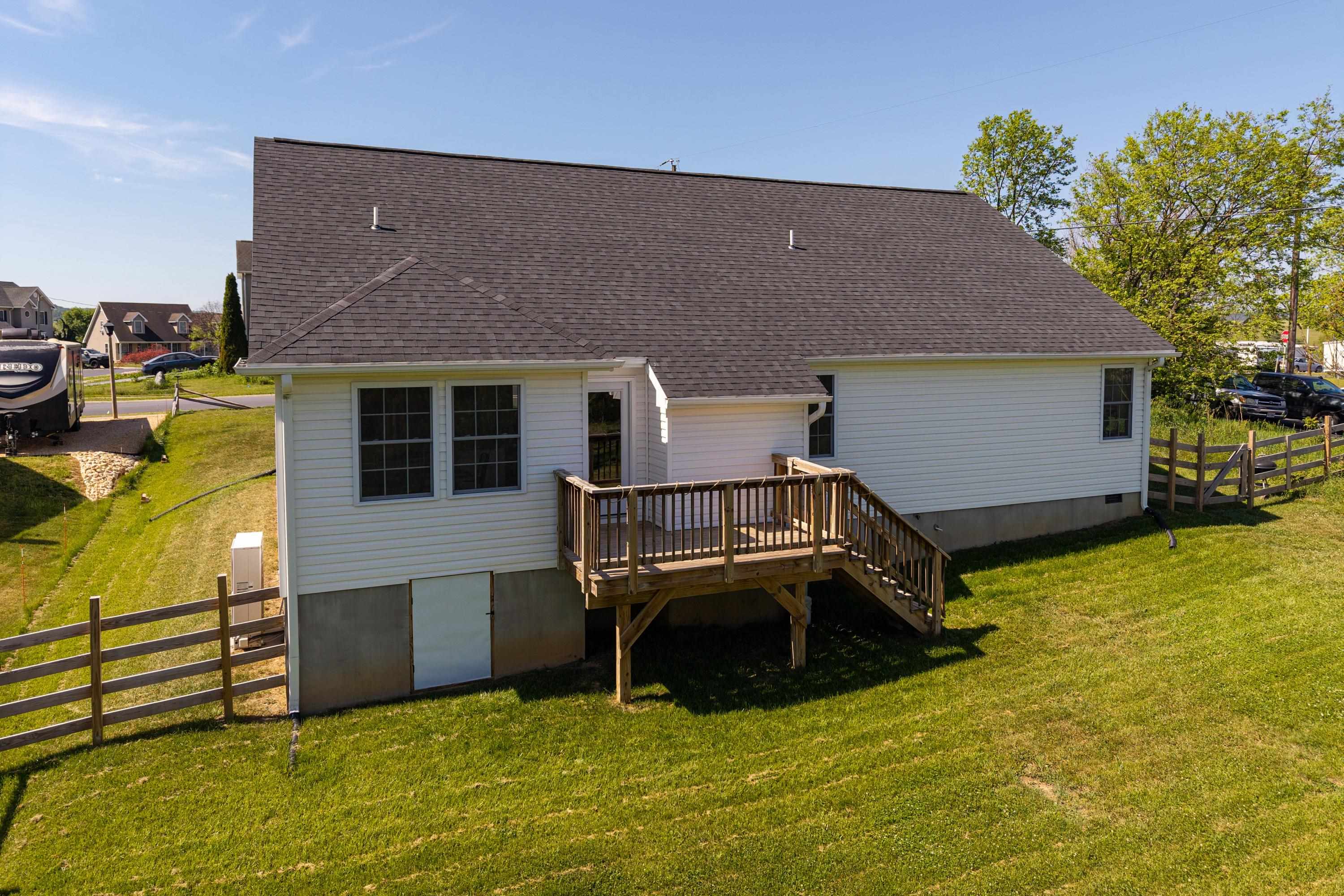 672 ELM ST, BROADWAY, Virginia 22815, 3 Bedrooms Bedrooms, ,3 BathroomsBathrooms,Residential,672 ELM ST,677409 MLS # 677409 672 ELM ST, BROADWAY, Virginia 22815, 3 Bedrooms Bedrooms, ,3 BathroomsBathrooms,Residential,672 ELM ST,677409 MLS # 677409